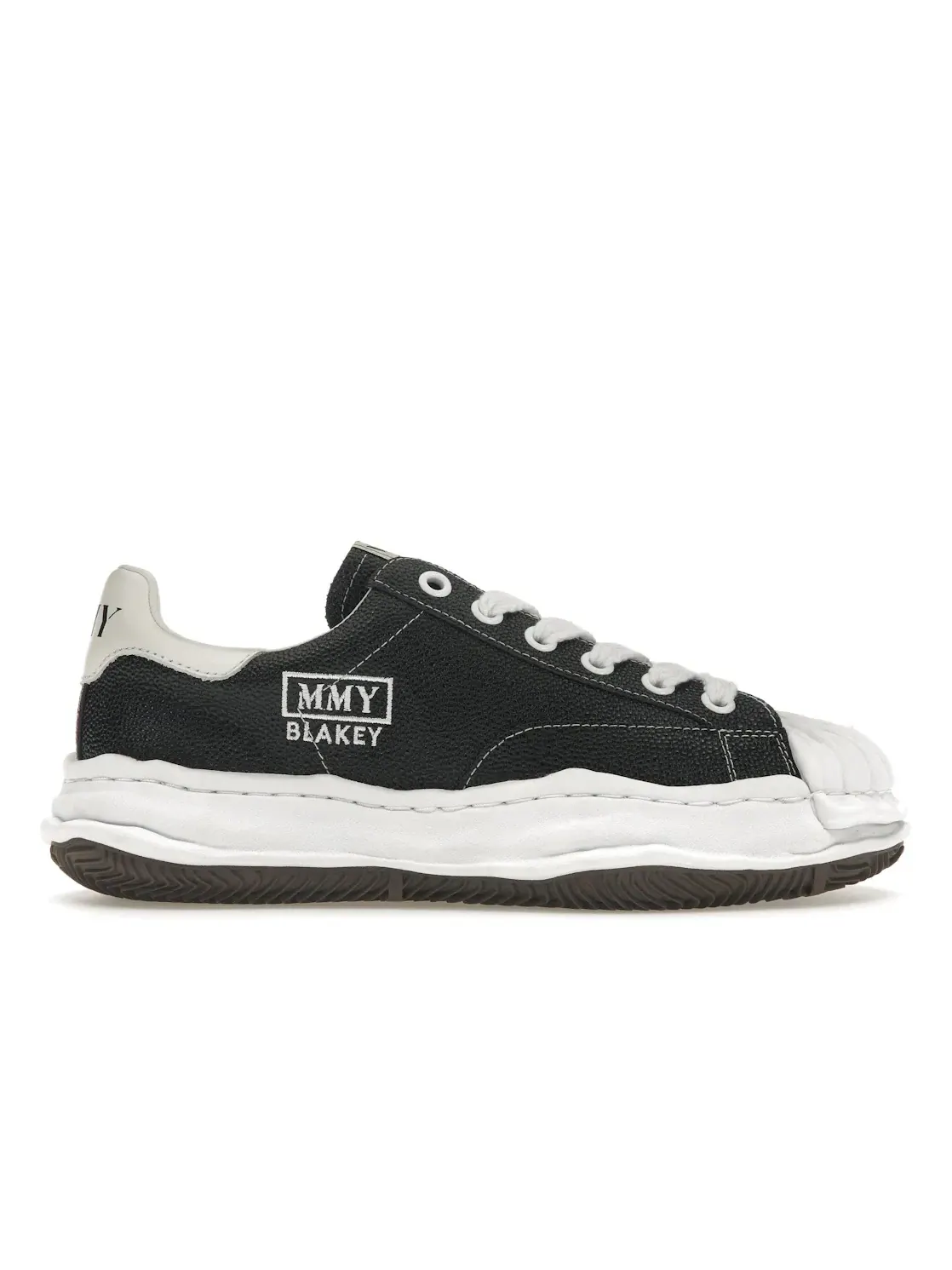 Мужские кеды с тисненой кожи Blakey OG Sole Embossed Leather Low Maison Mihara Yasuhiro — изображение 1 из 4, черный