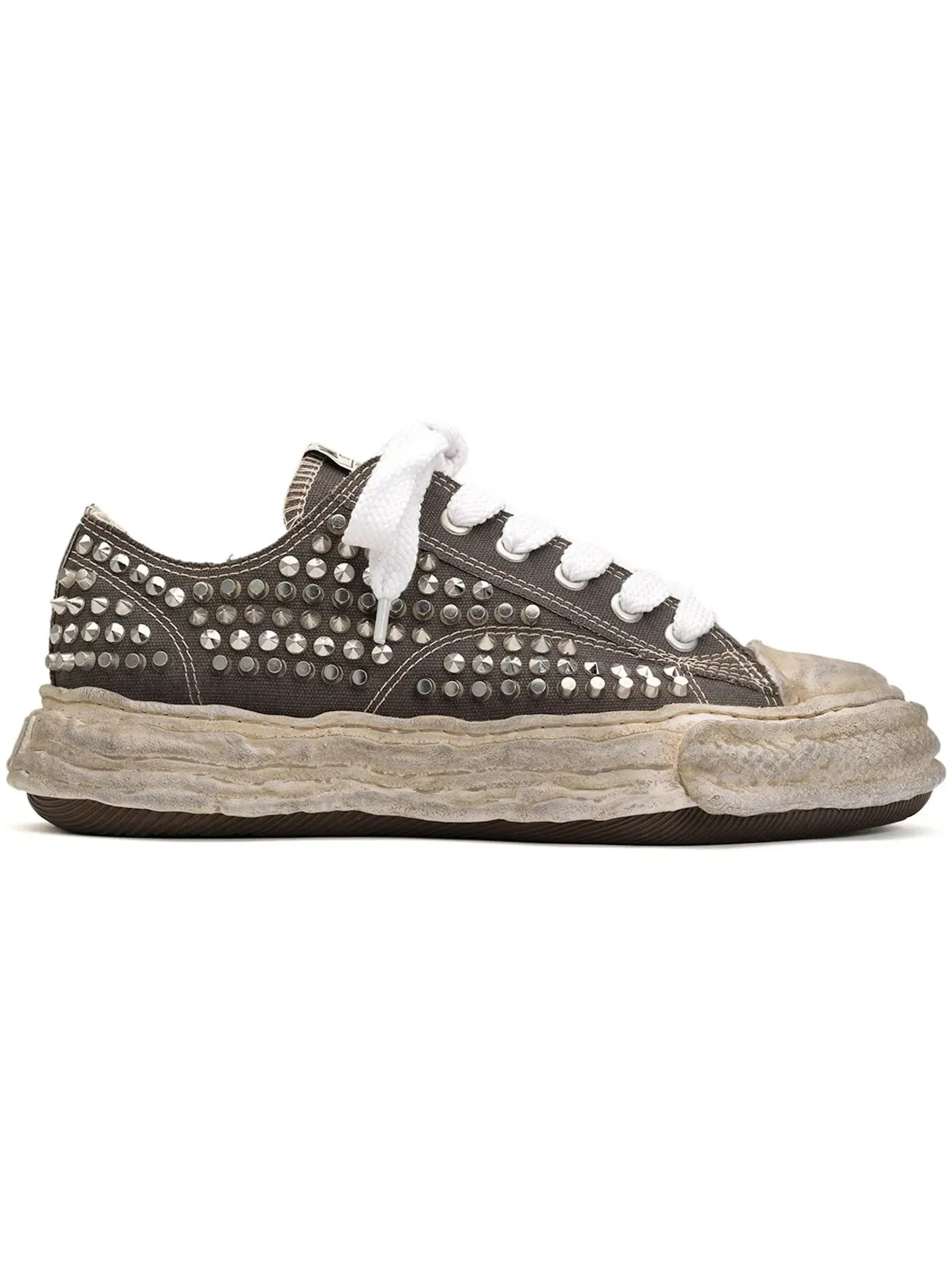 Мужские кеды с шипами Peterson 23 OG Sole Studded Canvas Low Maison Mihara Yasuhiro — изображение 1 из 1, серый