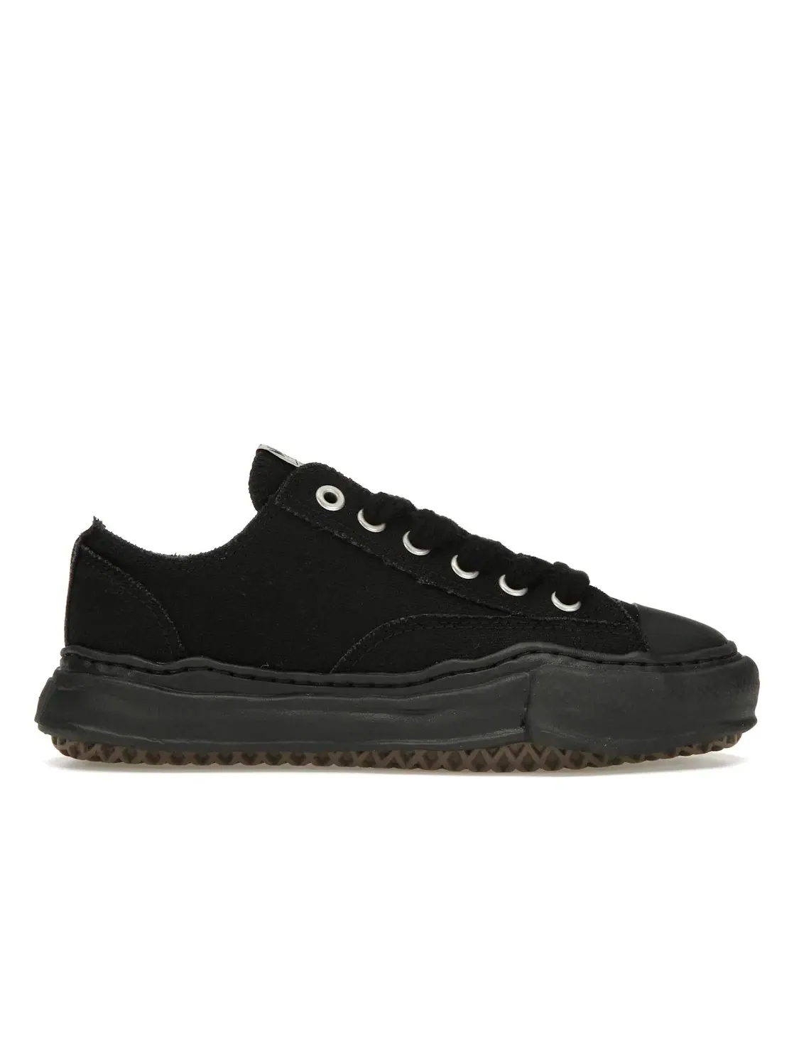 Мужские кеды с оригинальной подошвой Maison Mihara Yasuhiro Peterson OG Sole Canvas Low — изображение 1 из 4, черный