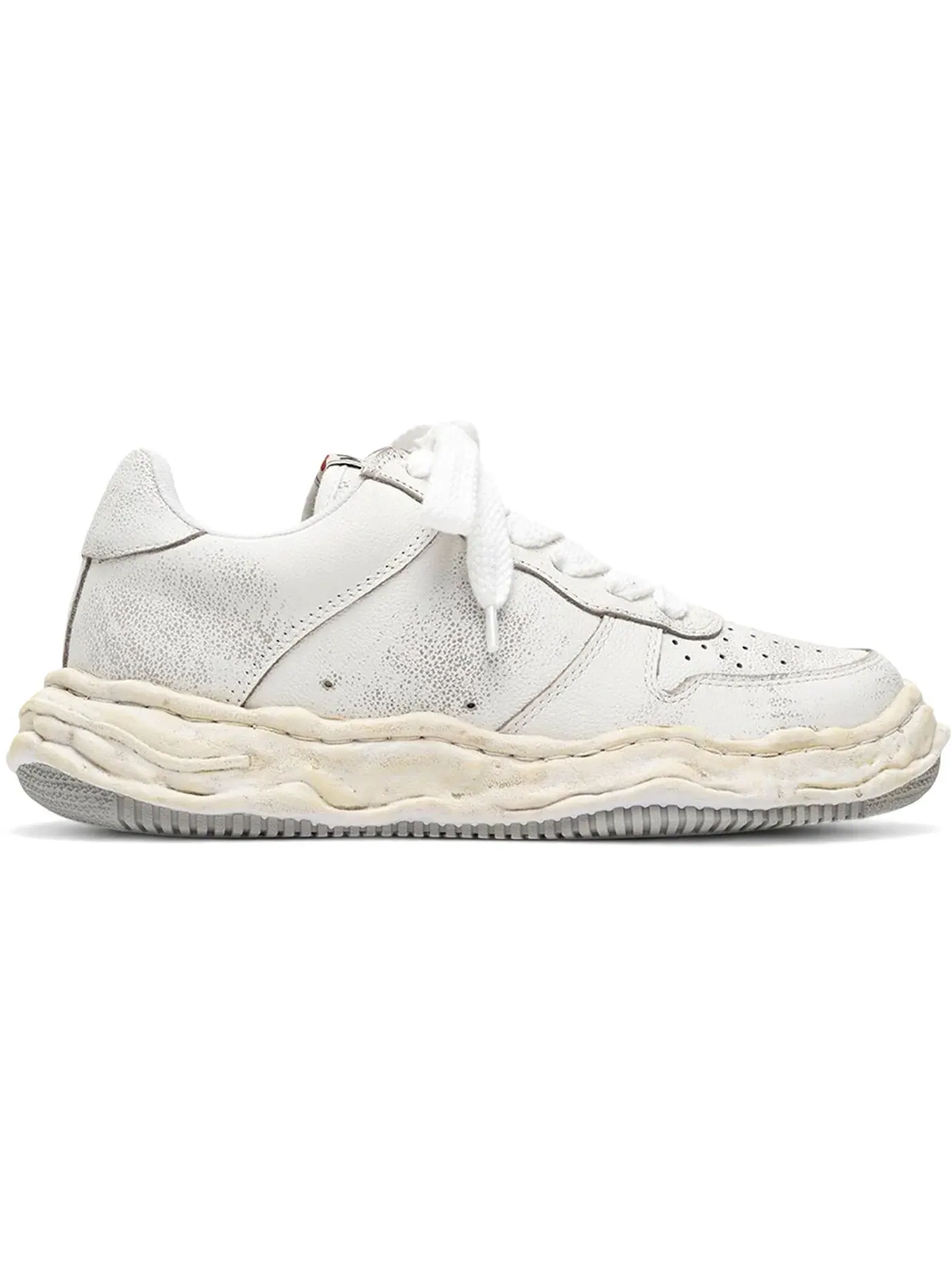 Мужские кроссовки с усадкой кожи Wayne OG Sole Shrink Leather Low Maison Mihara Yasuhiro — изображение 1 из 1, белый