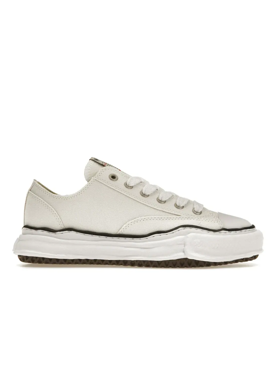 Мужские кеды из парусины Peterson OG Sole Canvas Low Maison Mihara Yasuhiro — изображение 1 из 4, белый/черный