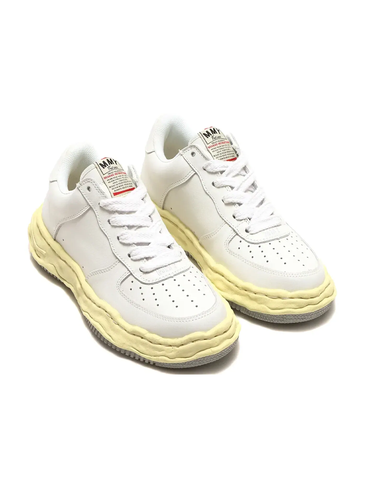 Мужские кроссовки на шнуровке Maison Mihara Yasuhiro Wayne Leather Low — изображение 2 из 4, белый/кремовый