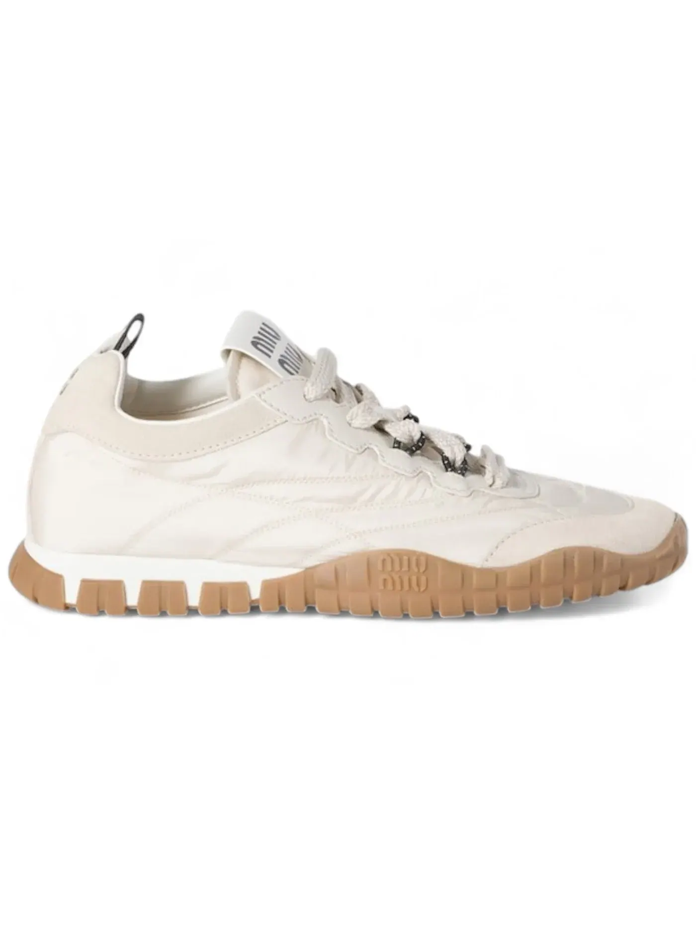 Женские кроссовки с массивной подошвой Miu Miu Tyre Sneakers — изображение 1 из 1, белый