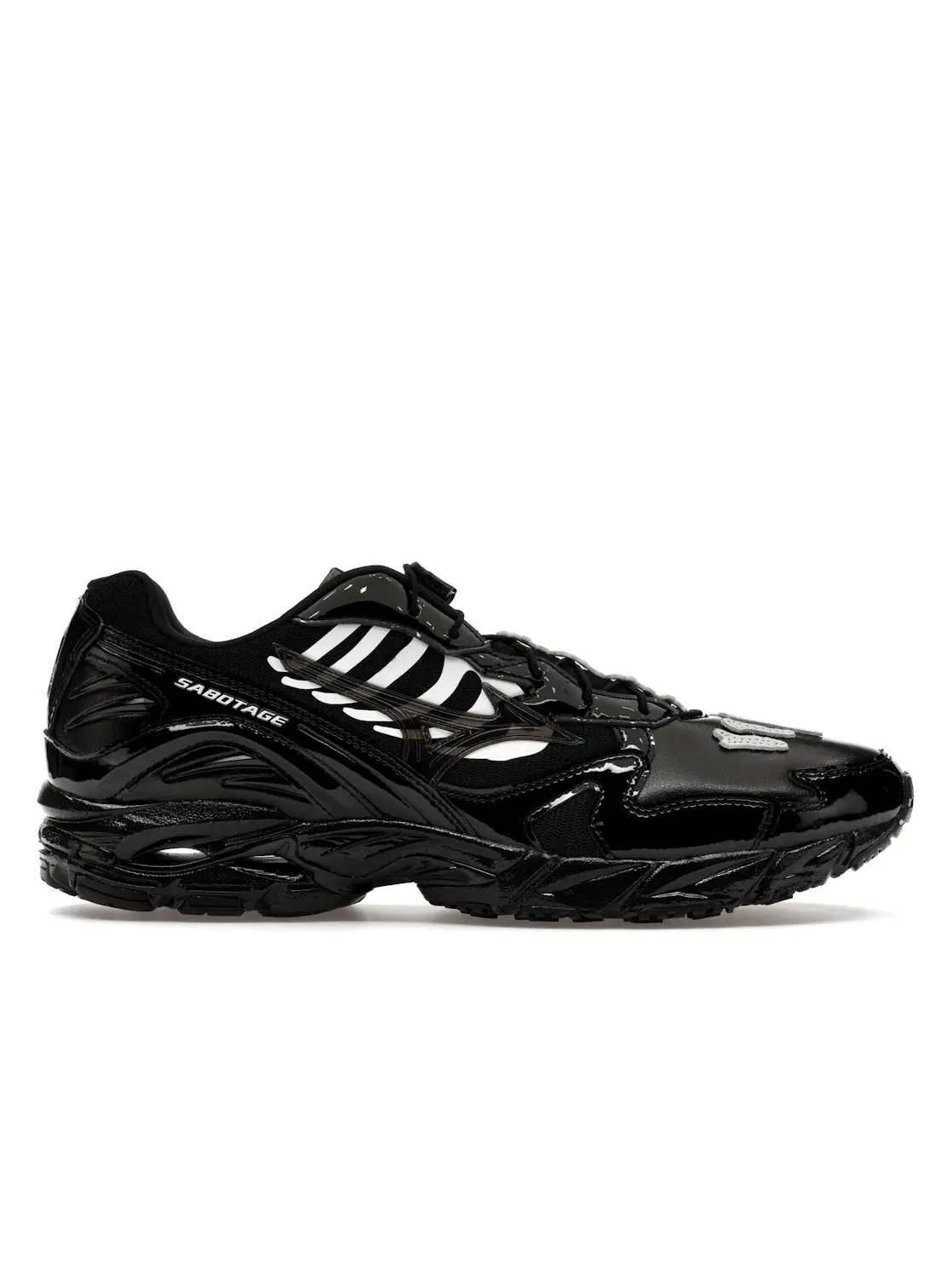 Мужские кроссовки Lifestyle Mizuno Wave Rider 10 x Sabotage (SBTG) — изображение 1 из 4, черный/черный/белый