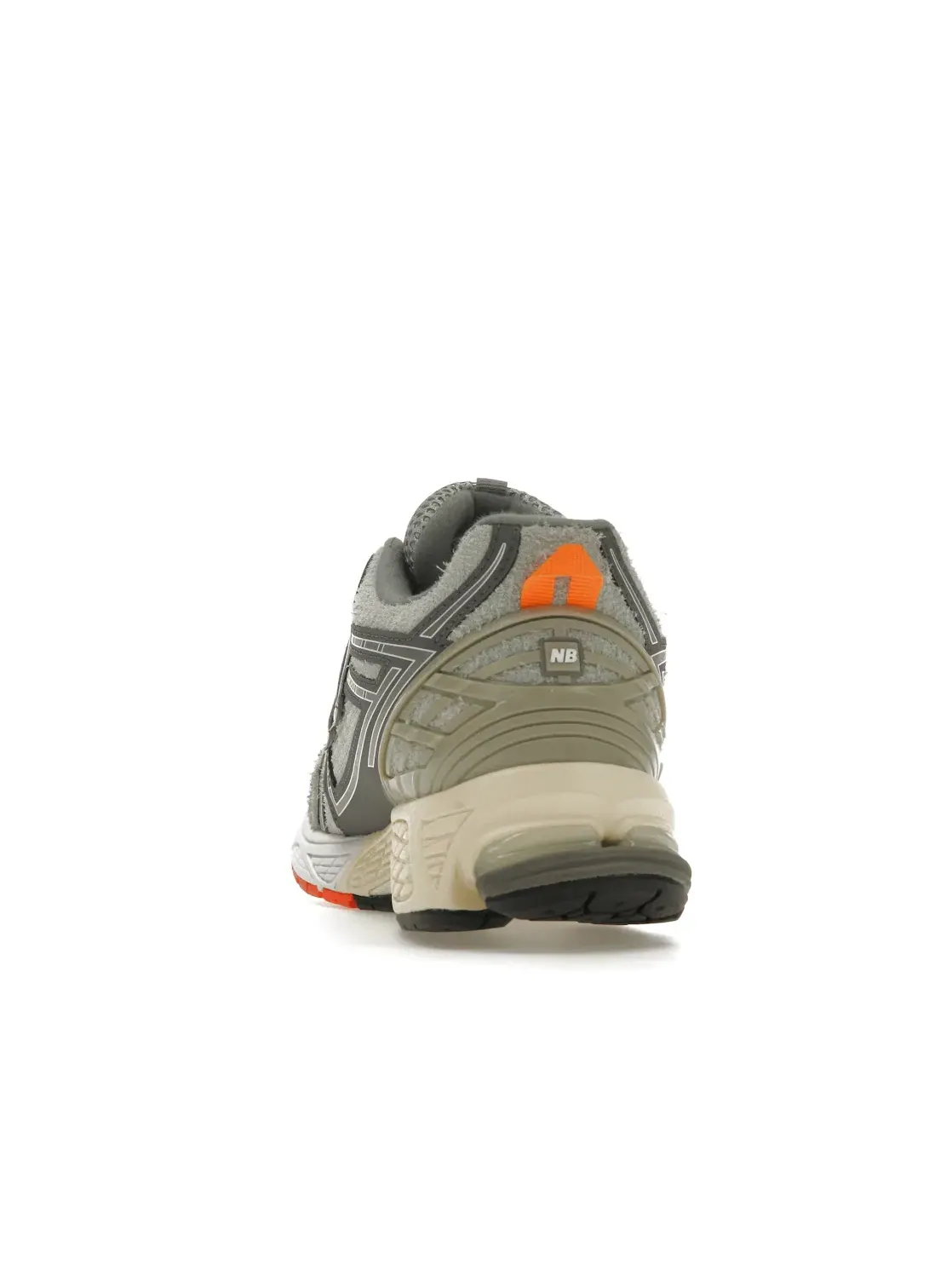 Мужские кроссовки Lifestyle с коллаборацией N.Hoolywood x INVINCIBLE New Balance 1906R — изображение 4 из 4