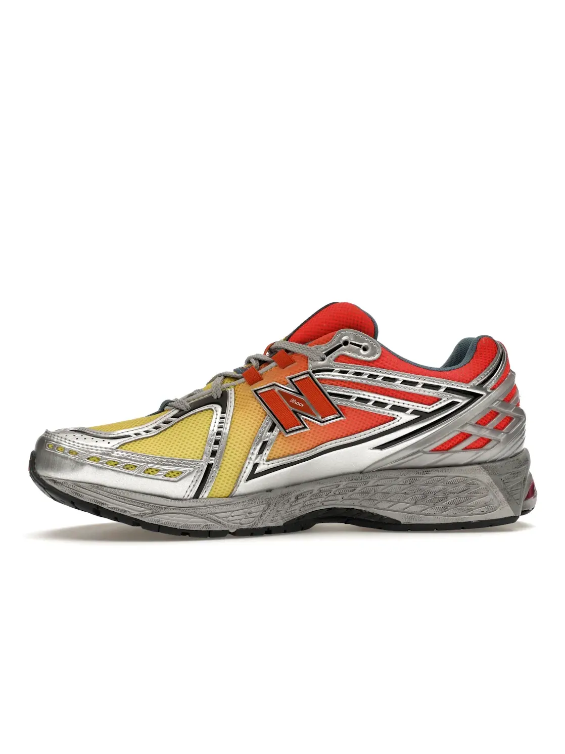 Мужские кроссовки для активного отдыха New Balance 1906R Salehe Bembury Heat Be Hot Lava — изображение 3 из 4