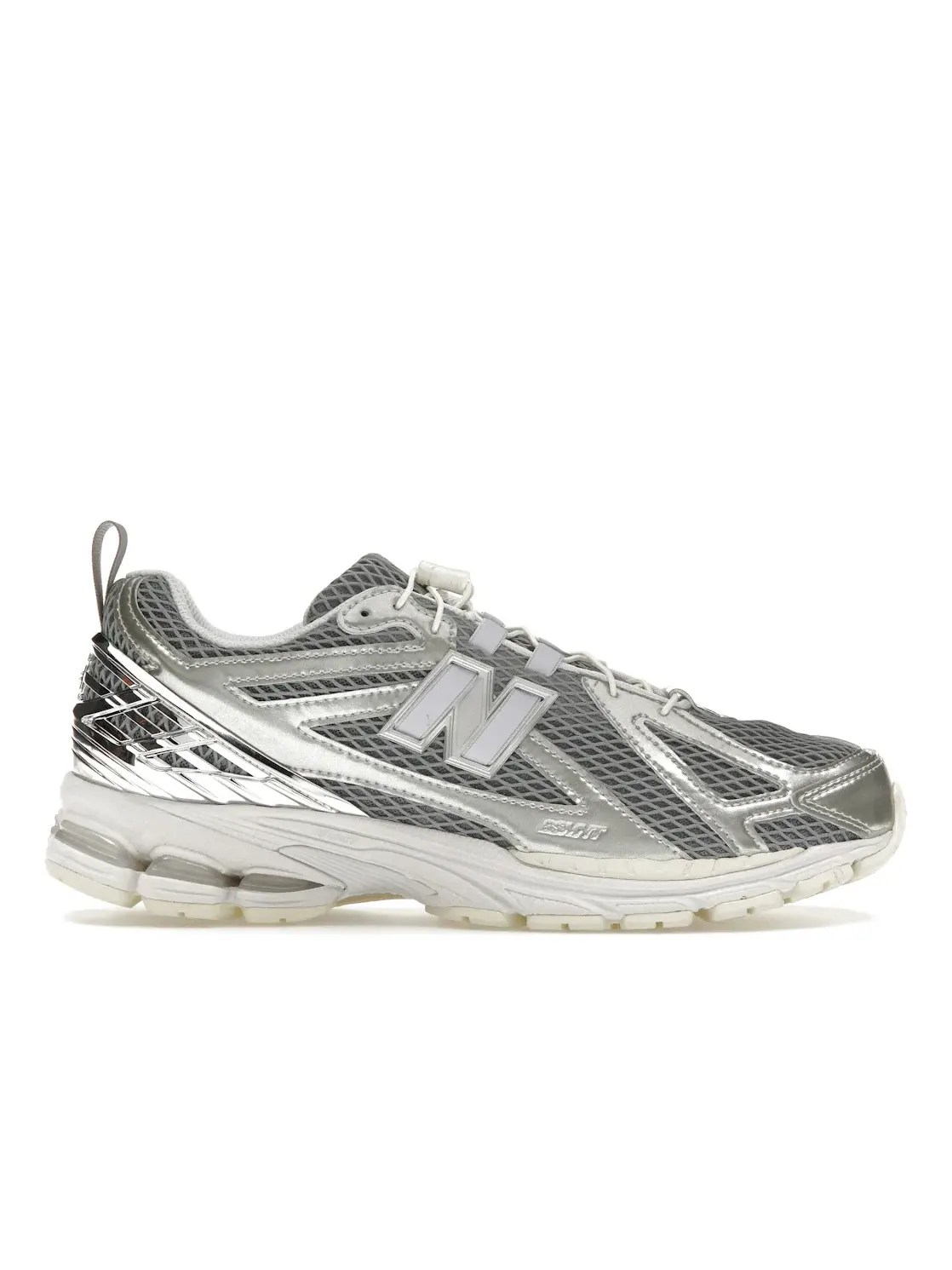 Мужские кроссовки lifestyle с металлическим покрытием New Balance 1906R The Basement Day Chrome — изображение 1 из 4