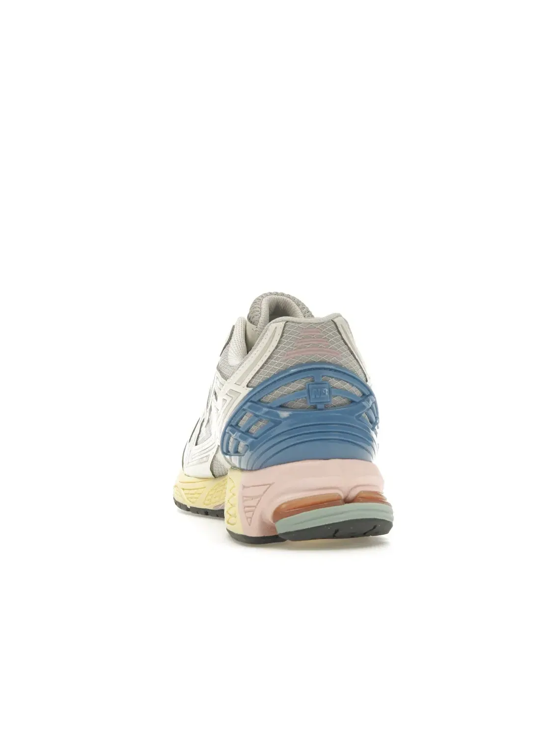 Мужские кроссовки с ярким дизайном New Balance 1906U — изображение 4 из 4, синий/розовый