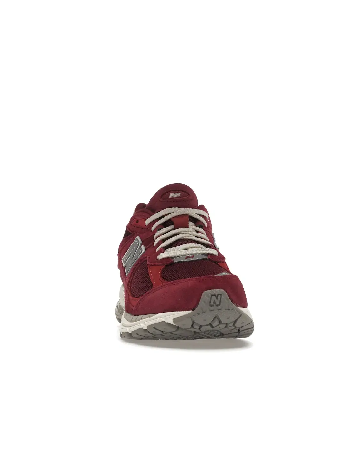 Мужские кроссовки с замшевым верхом New Balance 2002R — изображение 2 из 4, белый