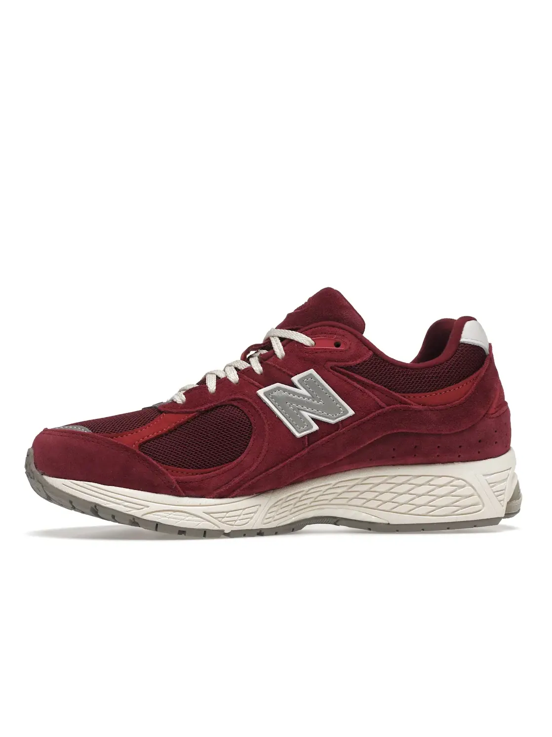Мужские кроссовки с замшевым верхом New Balance 2002R — изображение 3 из 4, белый