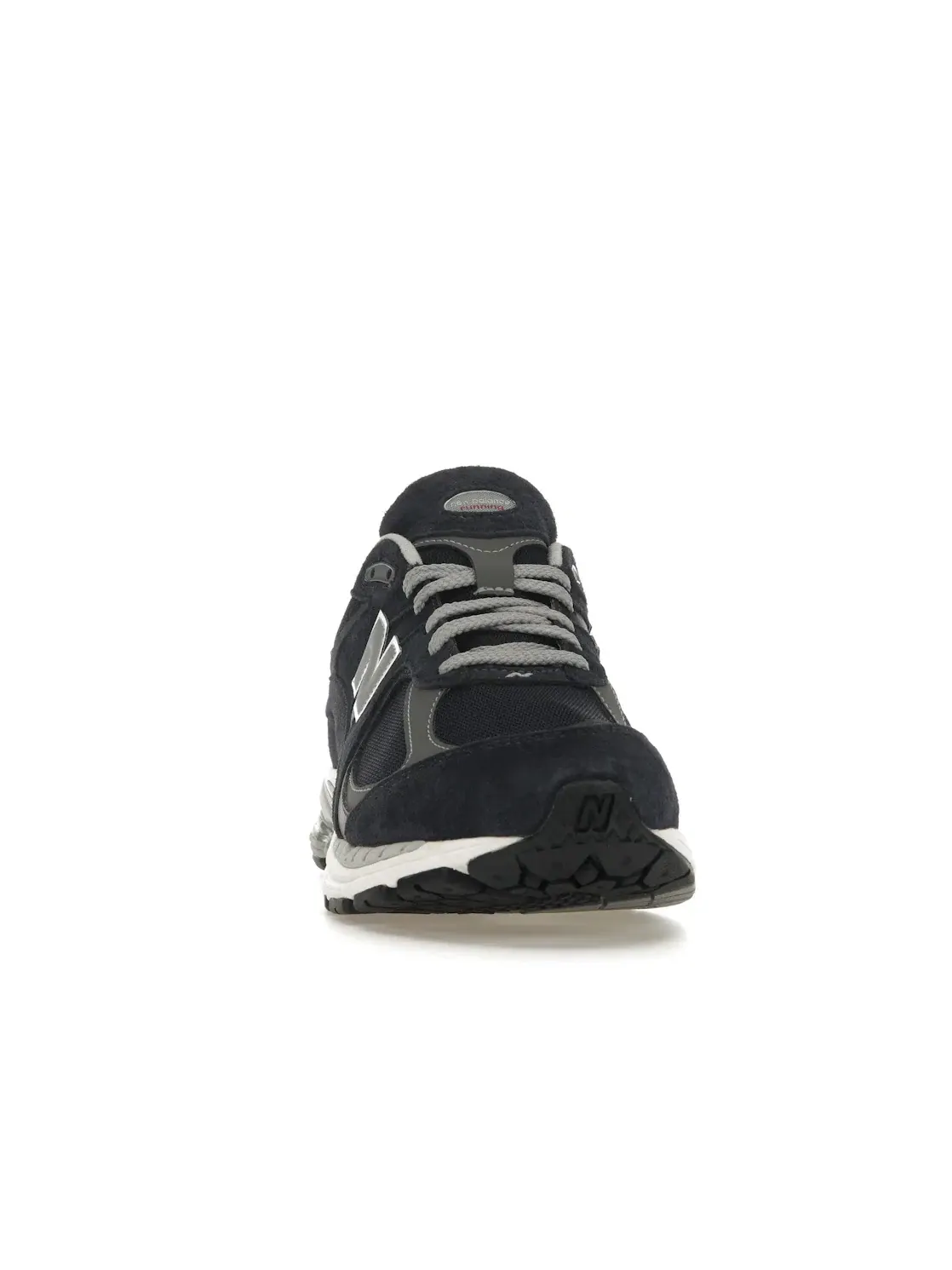 Мужские кроссовки Lifestyle New Balance 2002R — изображение 2 из 4, серебристый/белый