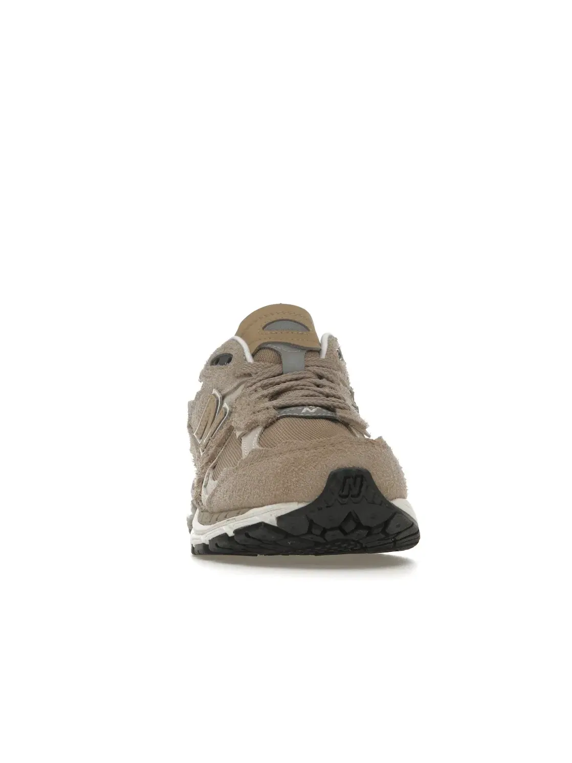 Мужские кроссовки с замшевым верхом New Balance 2002R — изображение 2 из 4, бежевый