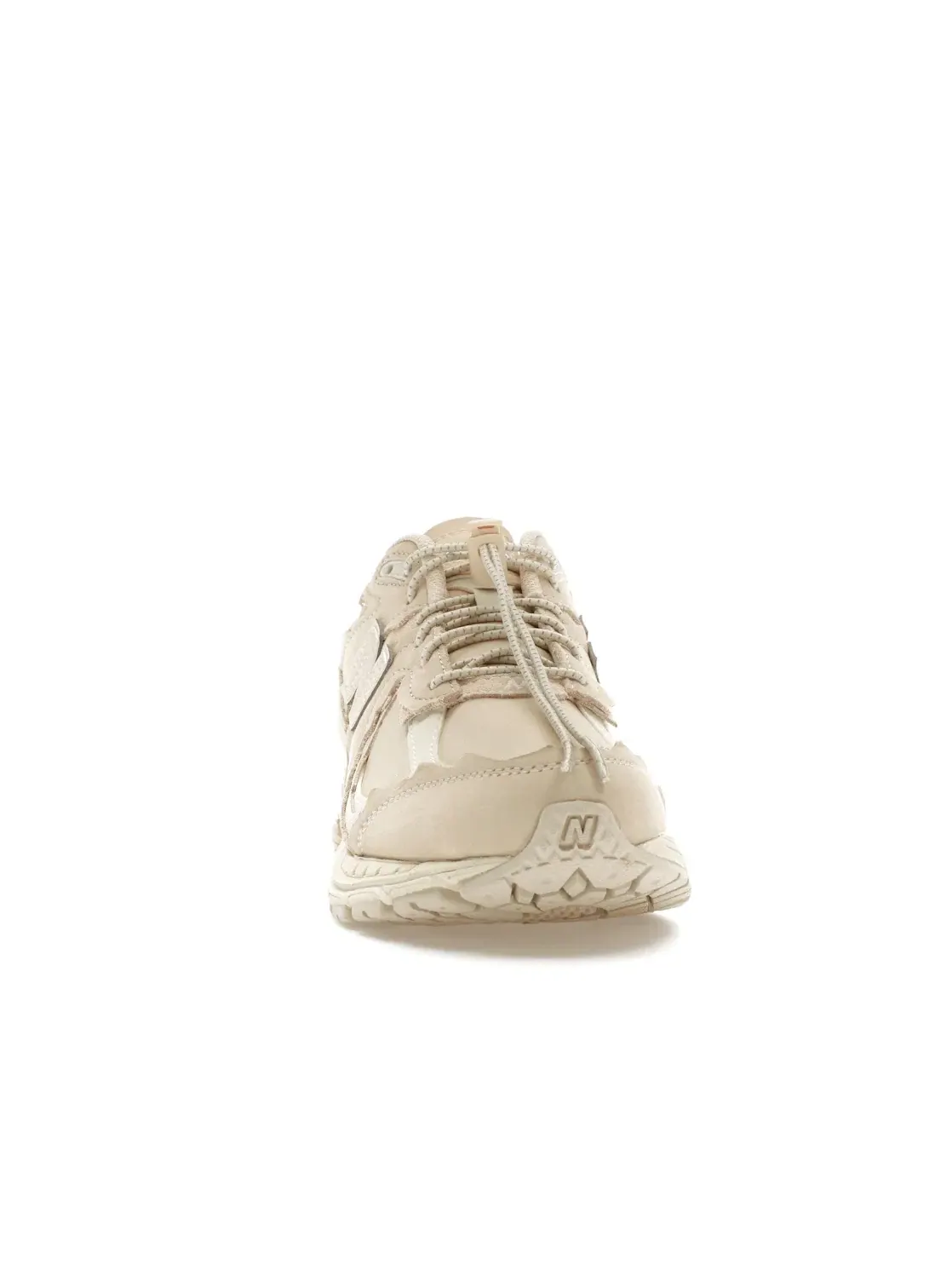 Мужские кроссовки с замшевым верхом New Balance 2002R, Sandstone/Turtledove — изображение 2 из 4