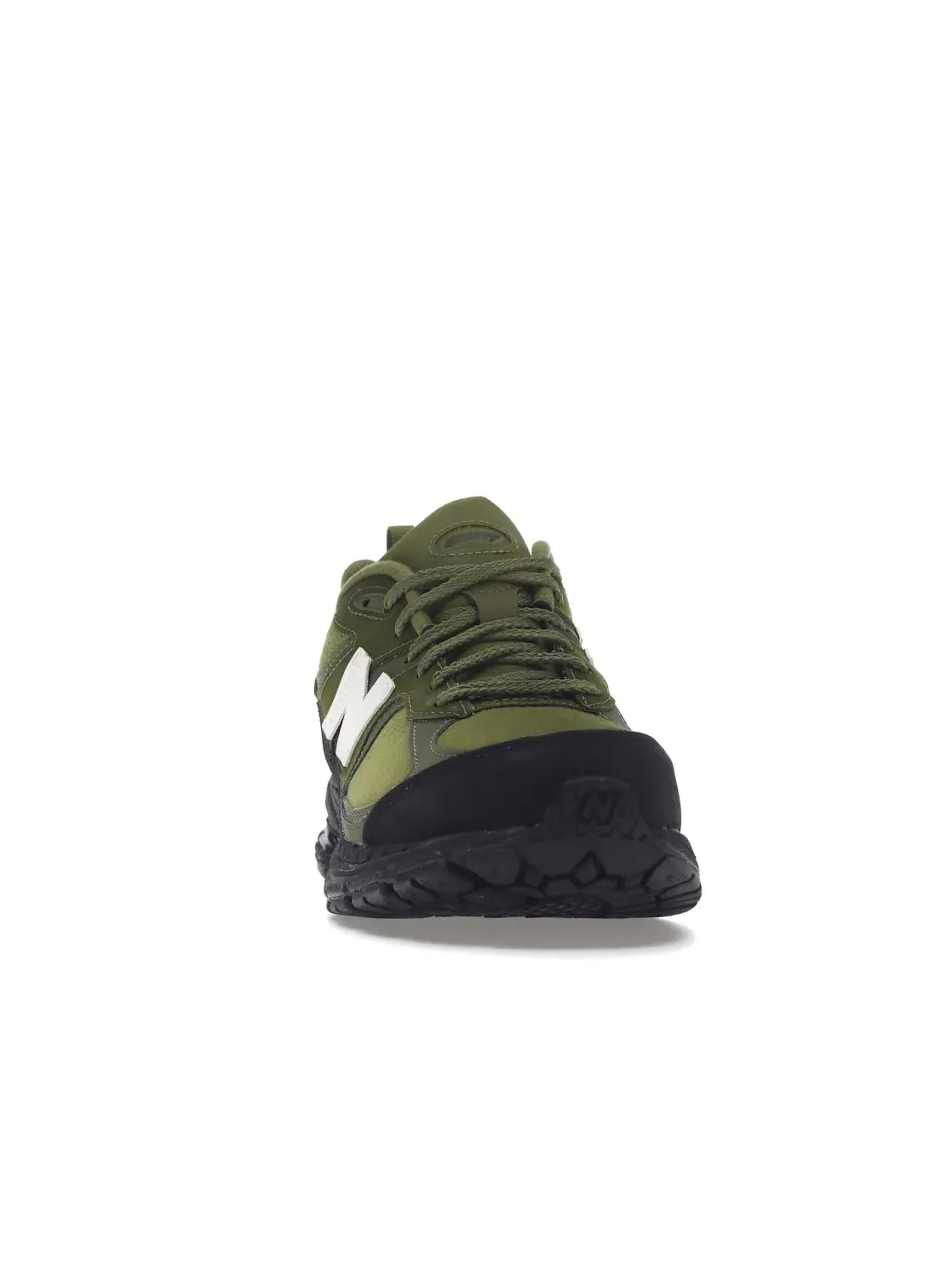 Мужские кроссовки Lifestyle New Balance 2002R The Basement — изображение 2 из 4, зеленый/черный