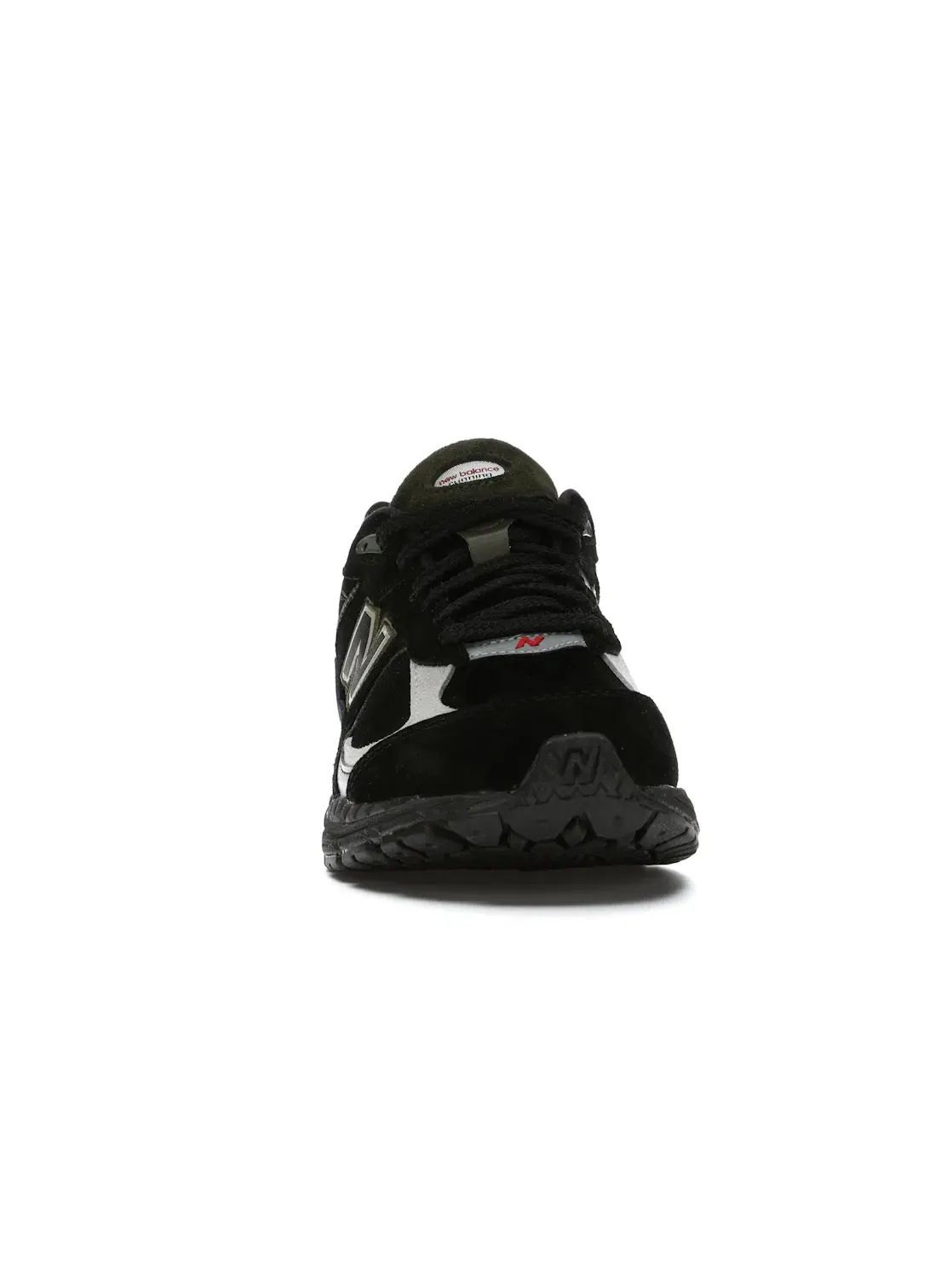 Мужские кроссовки Lifestyle с замшевым верхом New Balance 2002R — изображение 2 из 4, черный/зеленый/серый