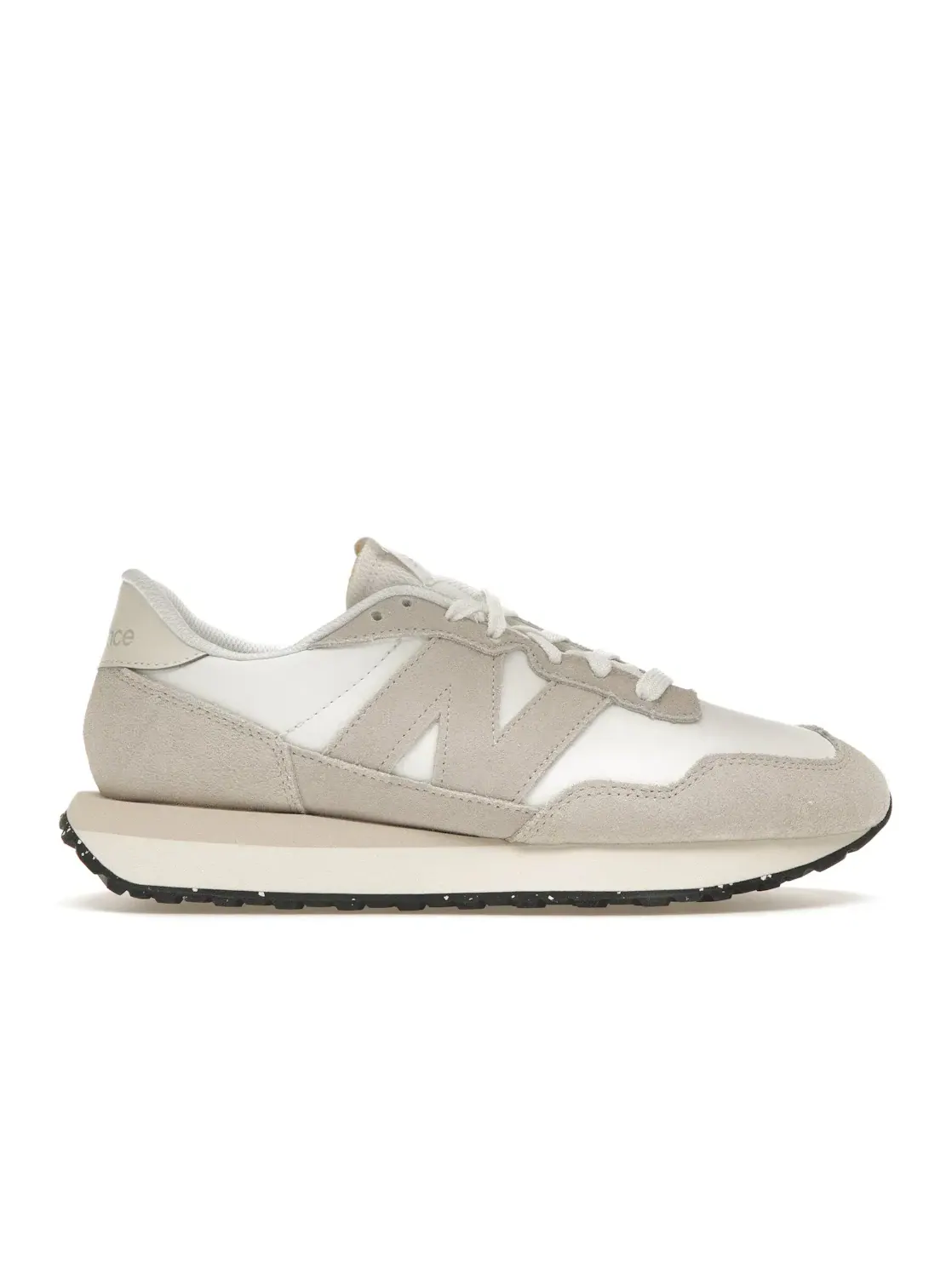 Мужские кроссовки Lifestyle New Balance 237 — изображение 1 из 4, белый черный