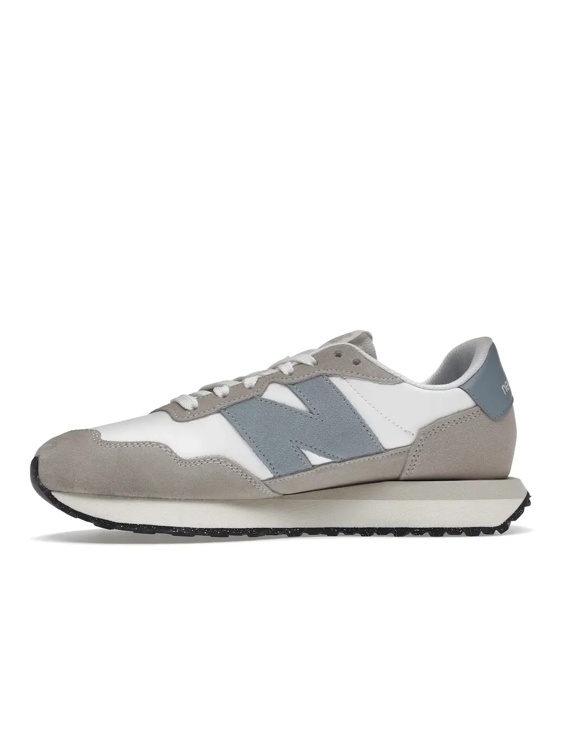 Женские кроссовки lifestyle New Balance 237 — изображение 3 из 4, белый/светлый серый
