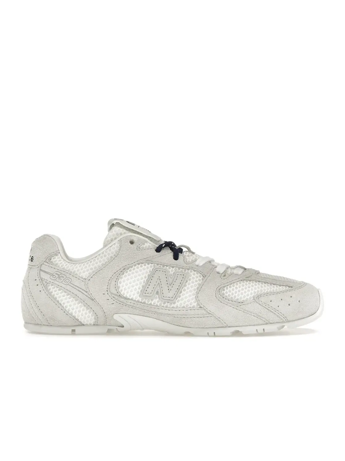 Женские кроссовки Lifestyle New Balance 530 SL — изображение 1 из 4, белый