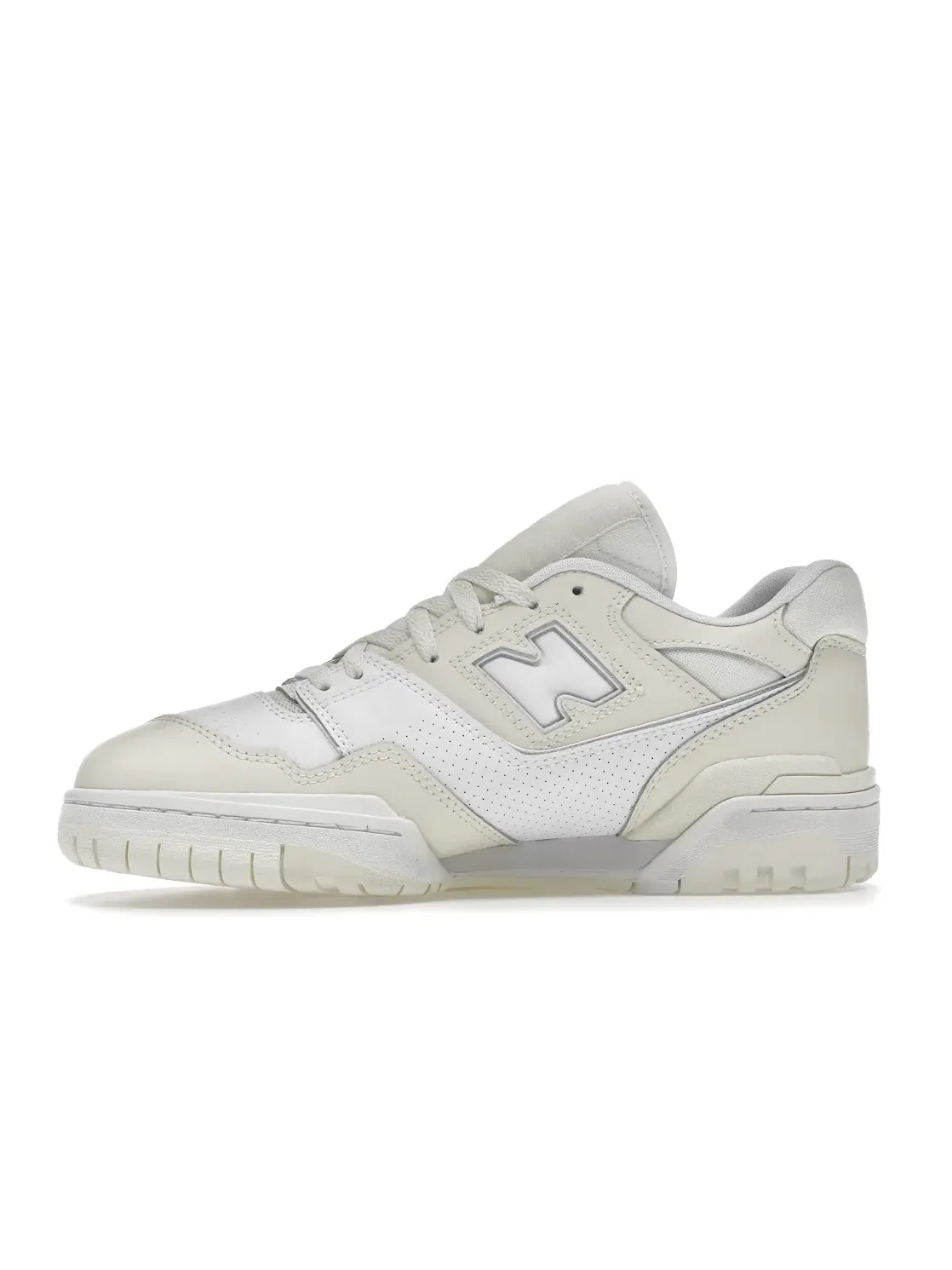 Женские кроссовки кожаные New Balance 550 — изображение 3 из 4, белый/кремовый