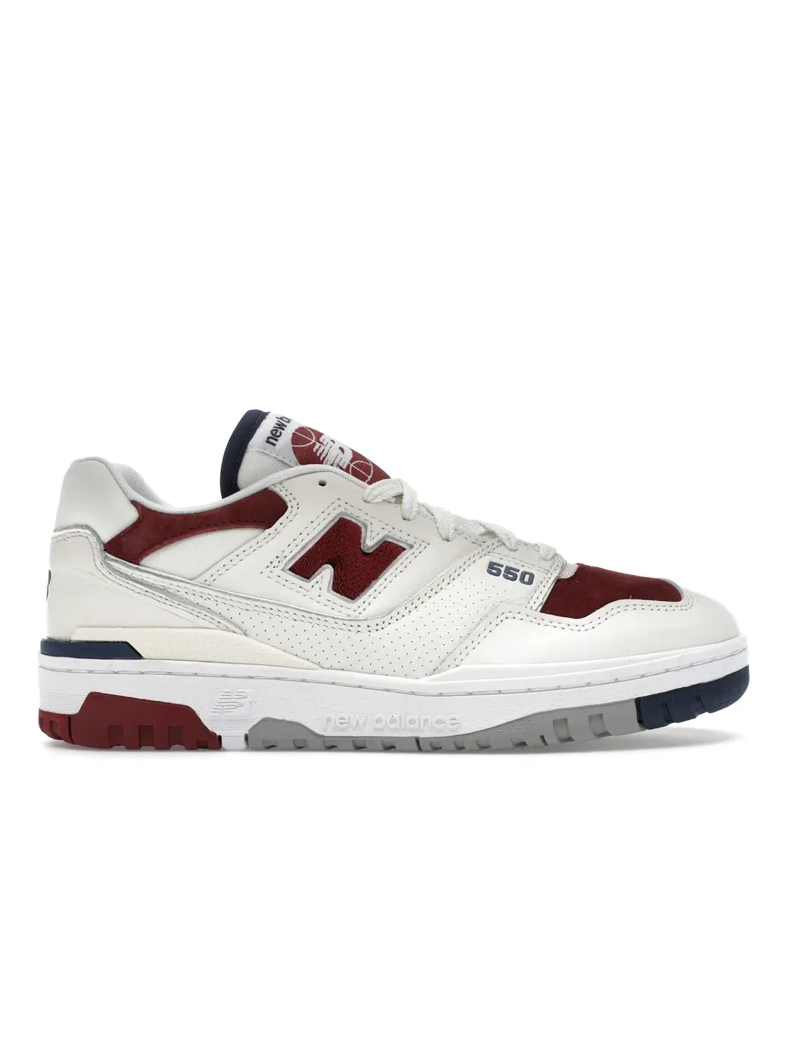 Мужские кроссовки Lifestyle New Balance 550 — изображение 1 из 4, белый//темно-синий