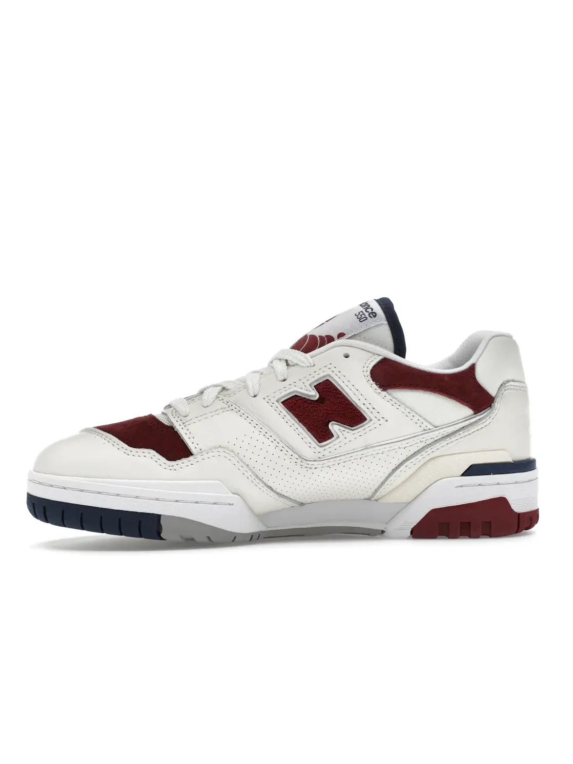 Мужские кроссовки Lifestyle New Balance 550 — изображение 3 из 4, белый//темно-синий