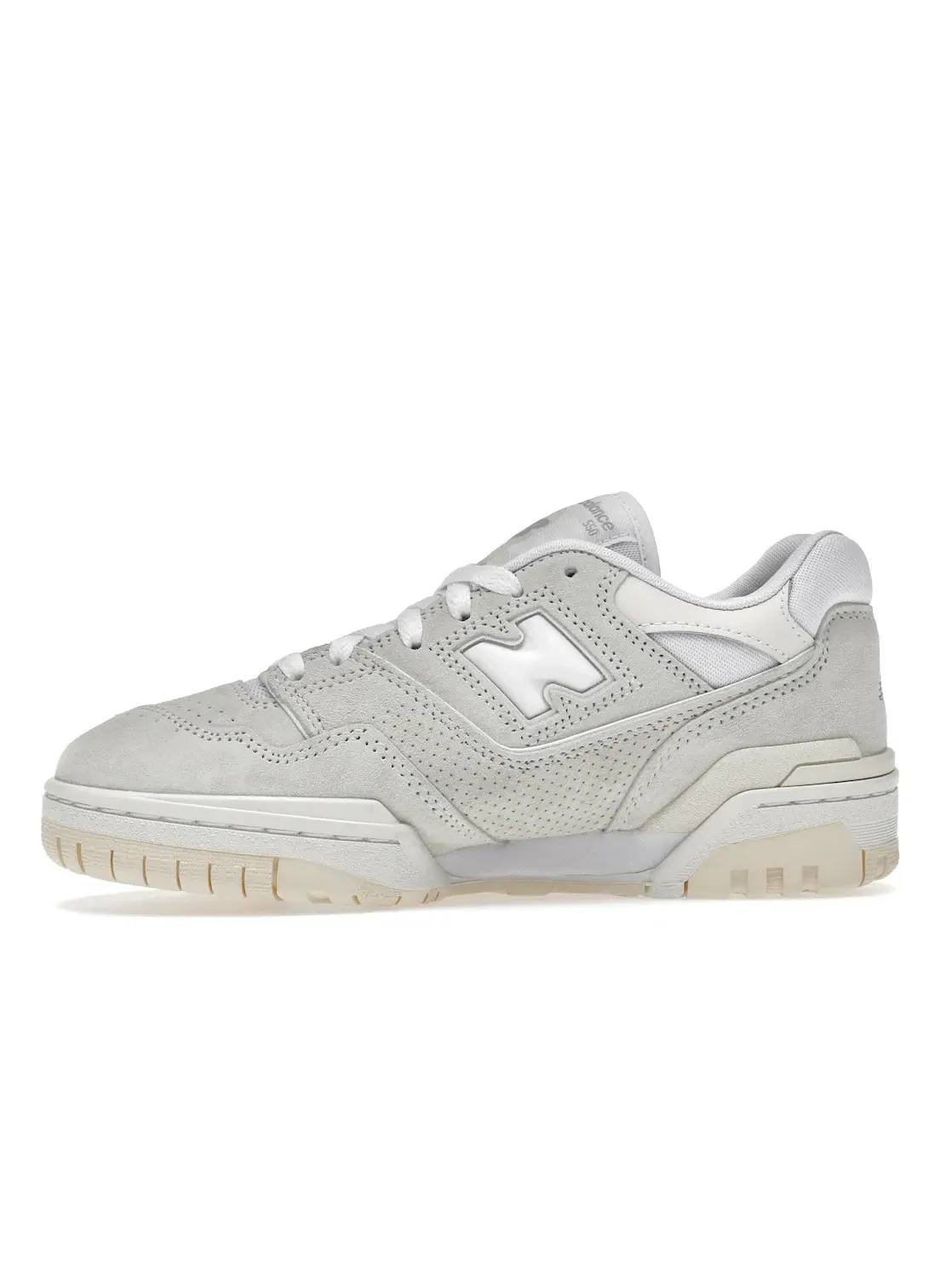 Женские кроссовки с кожаным верхом New Balance 550 — изображение 3 из 4, белый