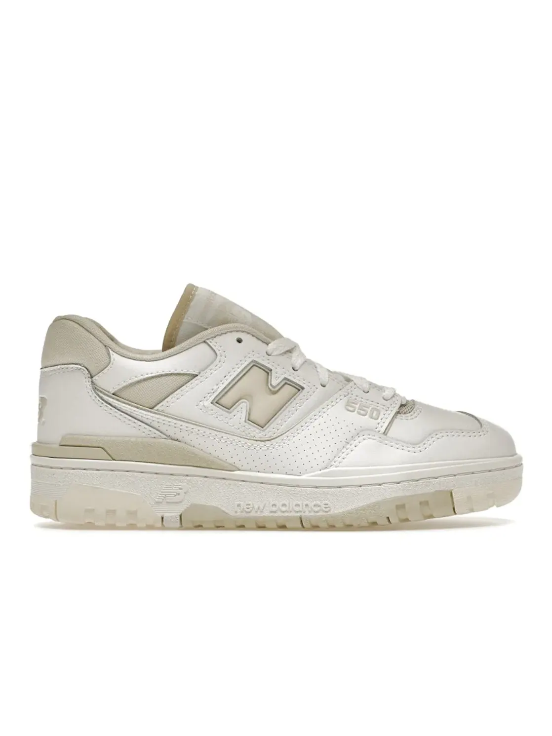 Женские кроссовки с перфорацией New Balance 550 — изображение 1 из 4