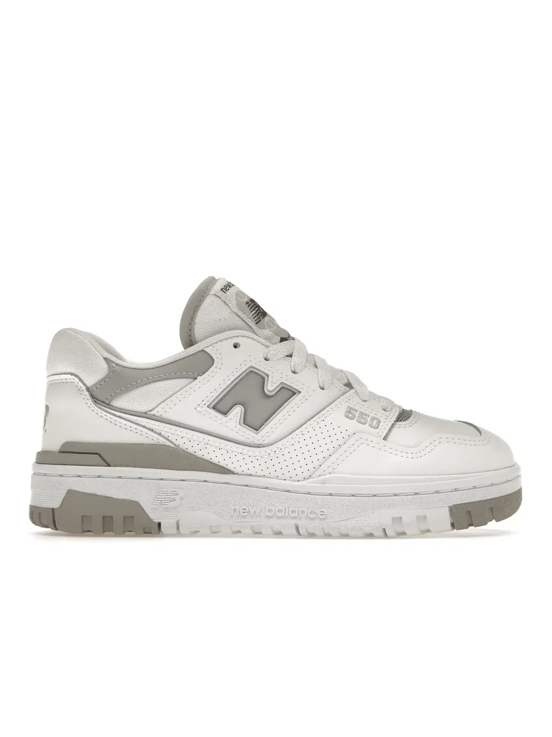 Женские кроссовки с перфорированными вставками New Balance 550 — изображение 1 из 4, белый