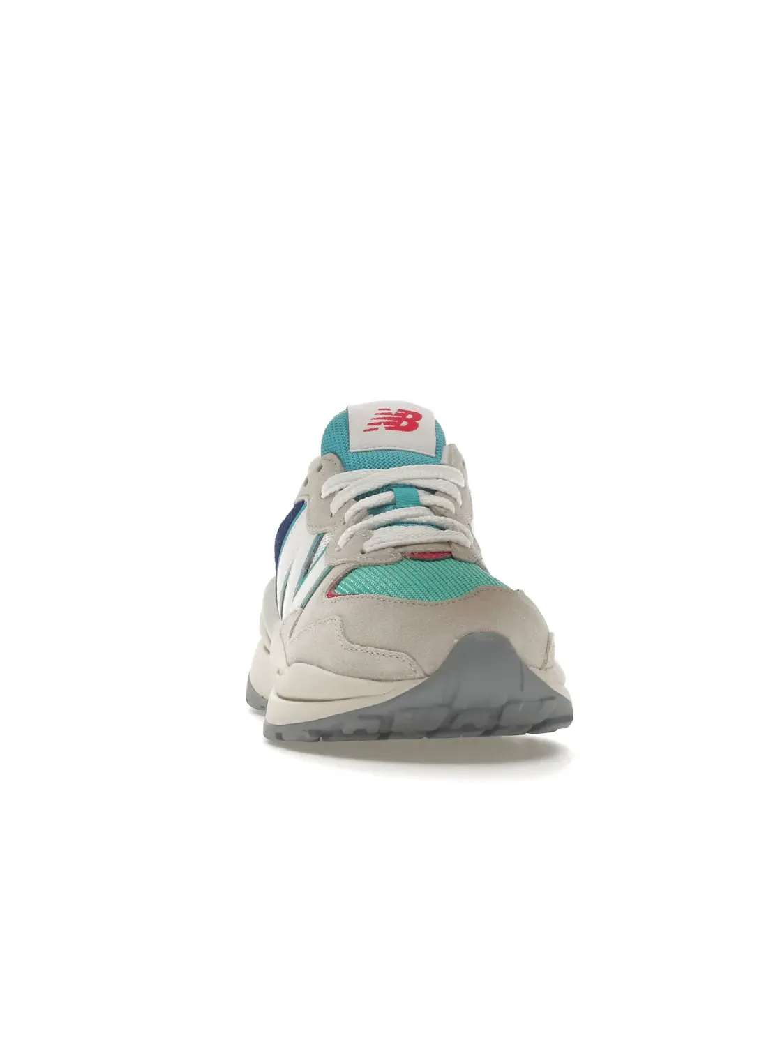 Женские кроссовки с комбинированным верхом New Balance 57/40 — изображение 2 из 4, фиолетовый