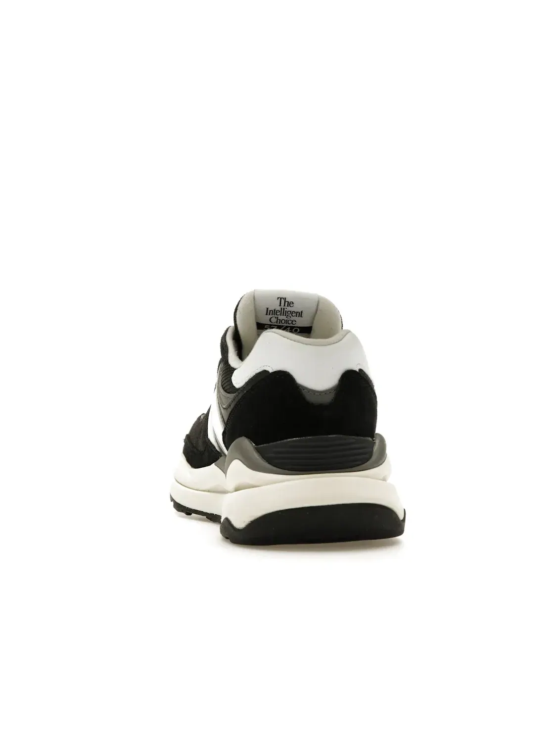 Женские кроссовки Lifestyle New Balance 57/40 — изображение 4 из 4, черный//белый