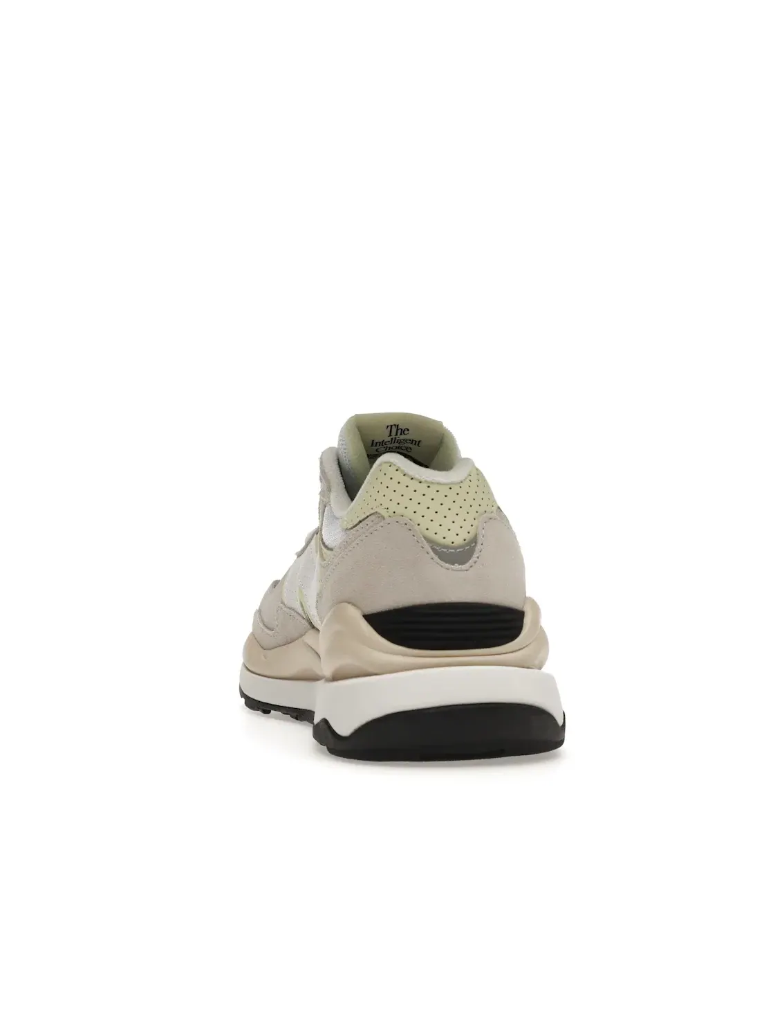 Женские кроссовки Lifestyle New Balance 57/40 — изображение 4 из 4, золотистый