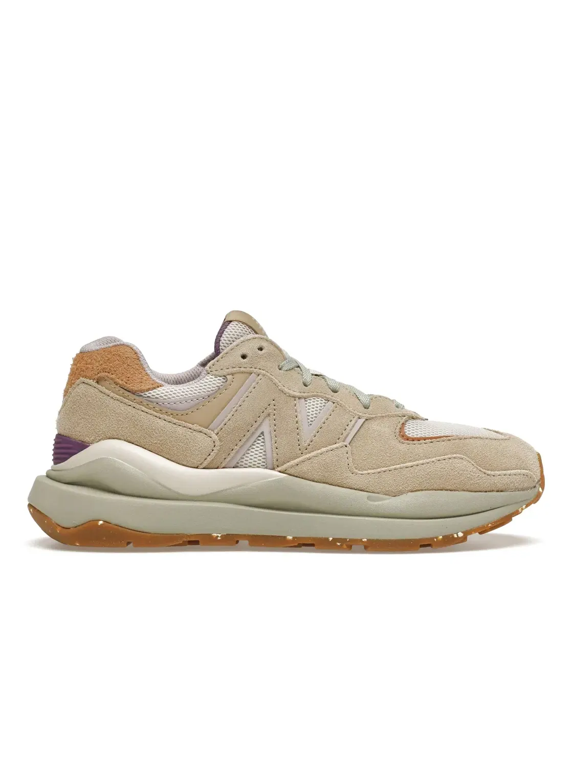 Женские кроссовки lifestyle New Balance 57/40, Incense Sour Grape — изображение 1 из 4