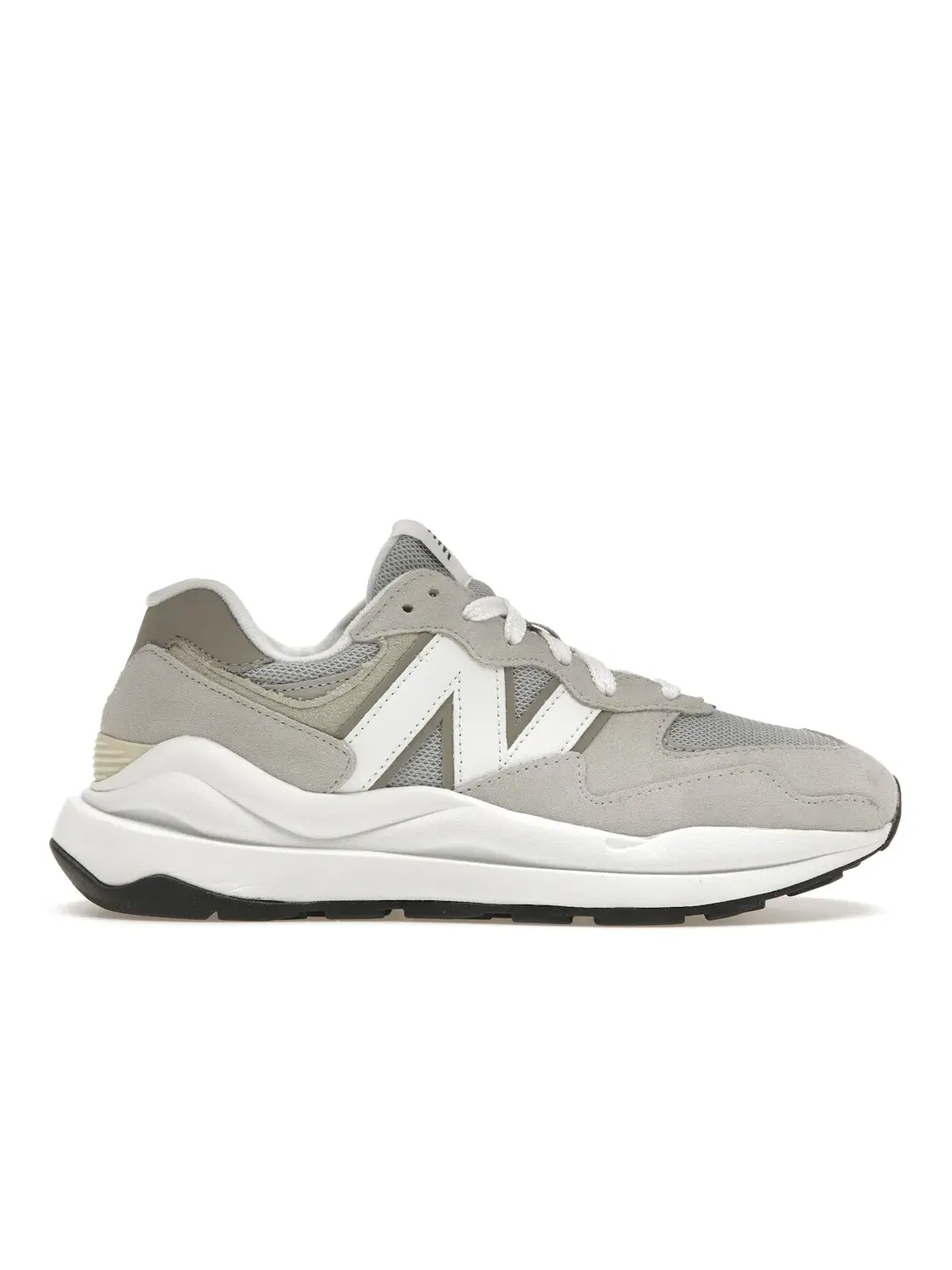 Мужские кроссовки Lifestyle New Balance 57/40 Rain Cloud — изображение 1 из 4, серый/белый