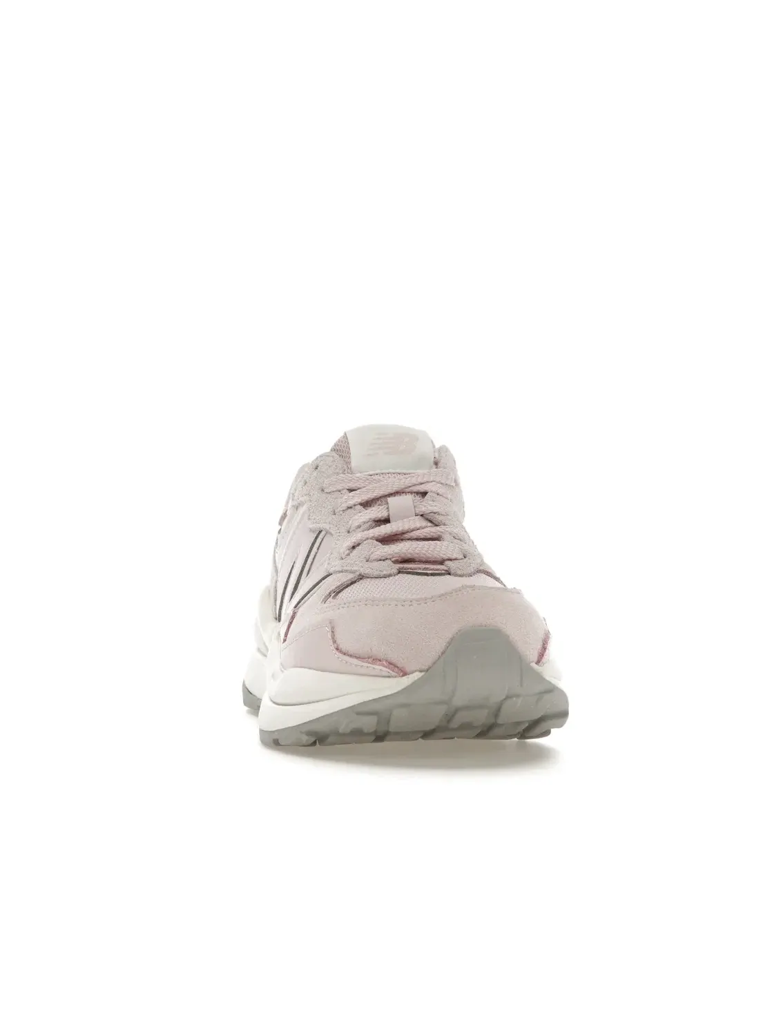 Женские кроссовки Lifestyle New Balance 57/40 — изображение 2 из 4, розовый/белый