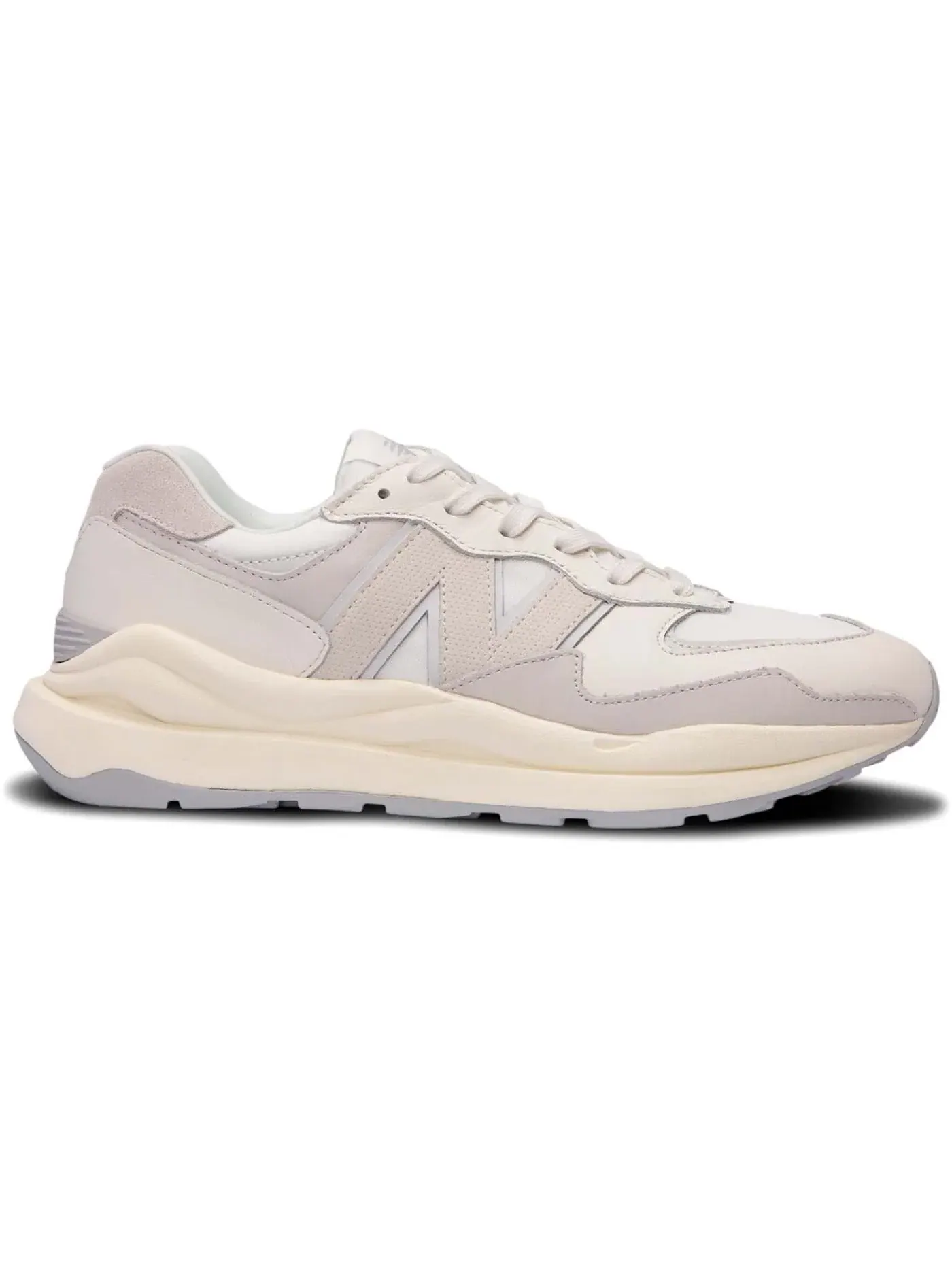 Мужские кроссовки Lifestyle New Balance 57/40 White Pack — изображение 1 из 1, белый/серый