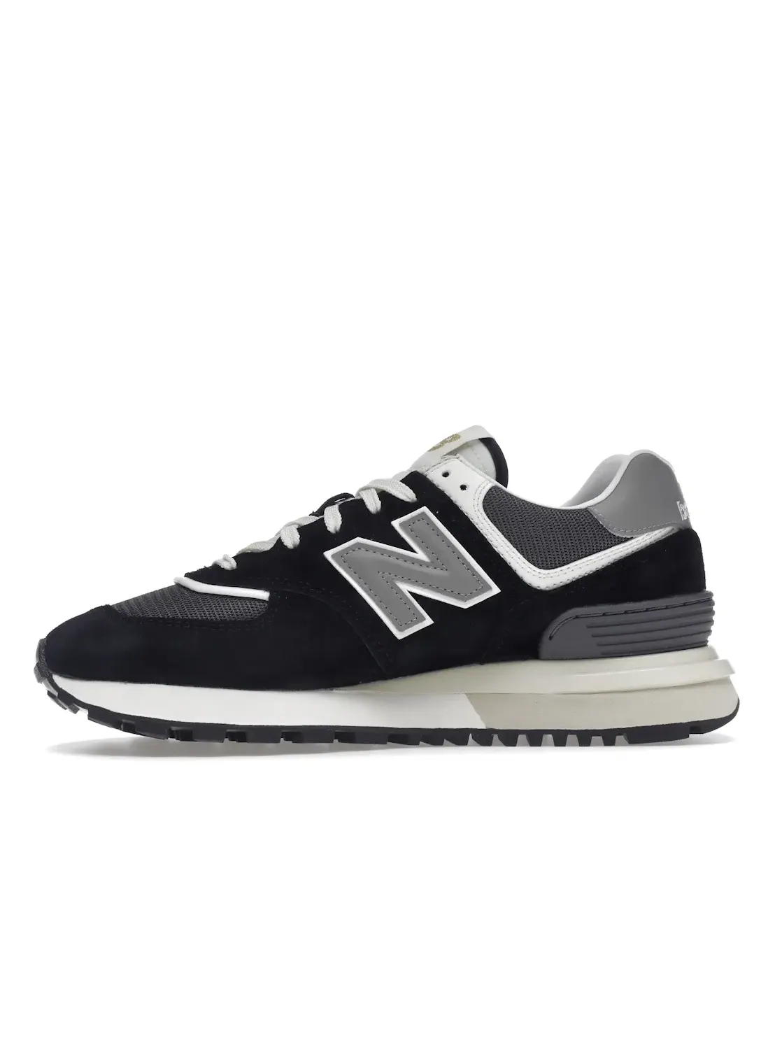 Кроссовки женские с ретро-дизайном New Balance 574 Legacy — изображение 3 из 4, черный