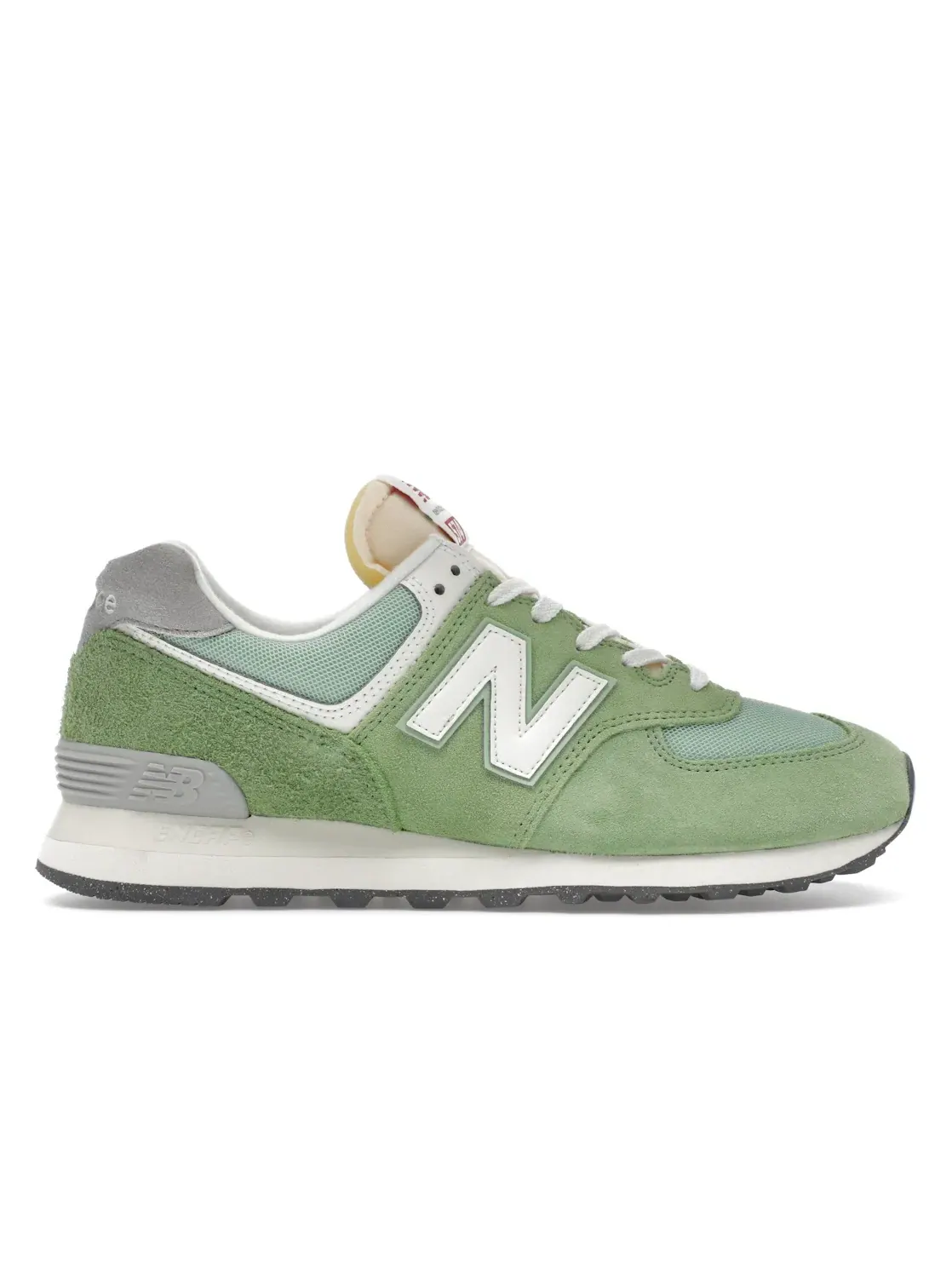 Мужские кроссовки Lifestyle New Balance 574, Chive Sea Salt — изображение 1 из 4
