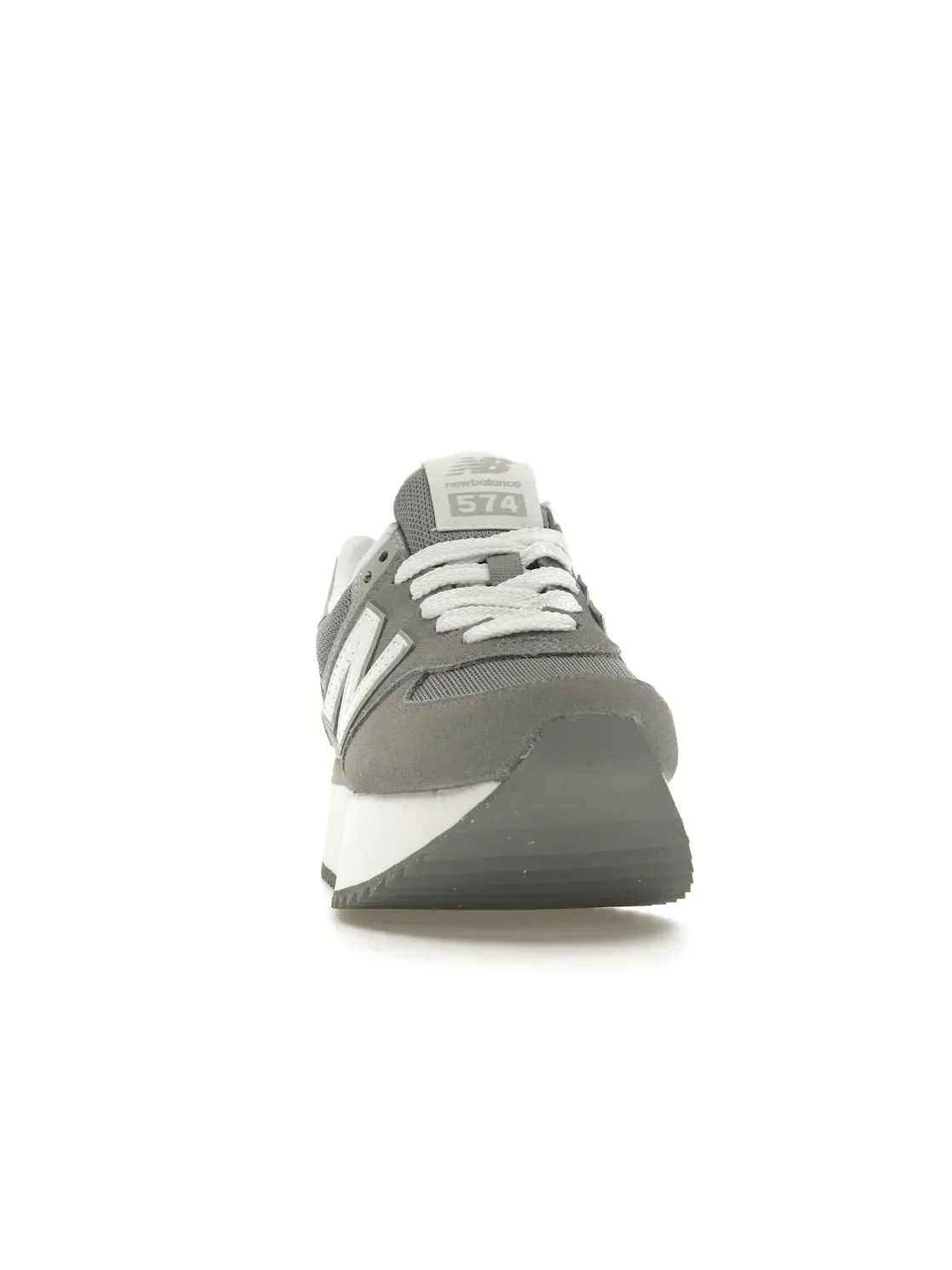 Женские кроссовки Lifestyle New Balance 574 Plus — изображение 2 из 4, серый//белый