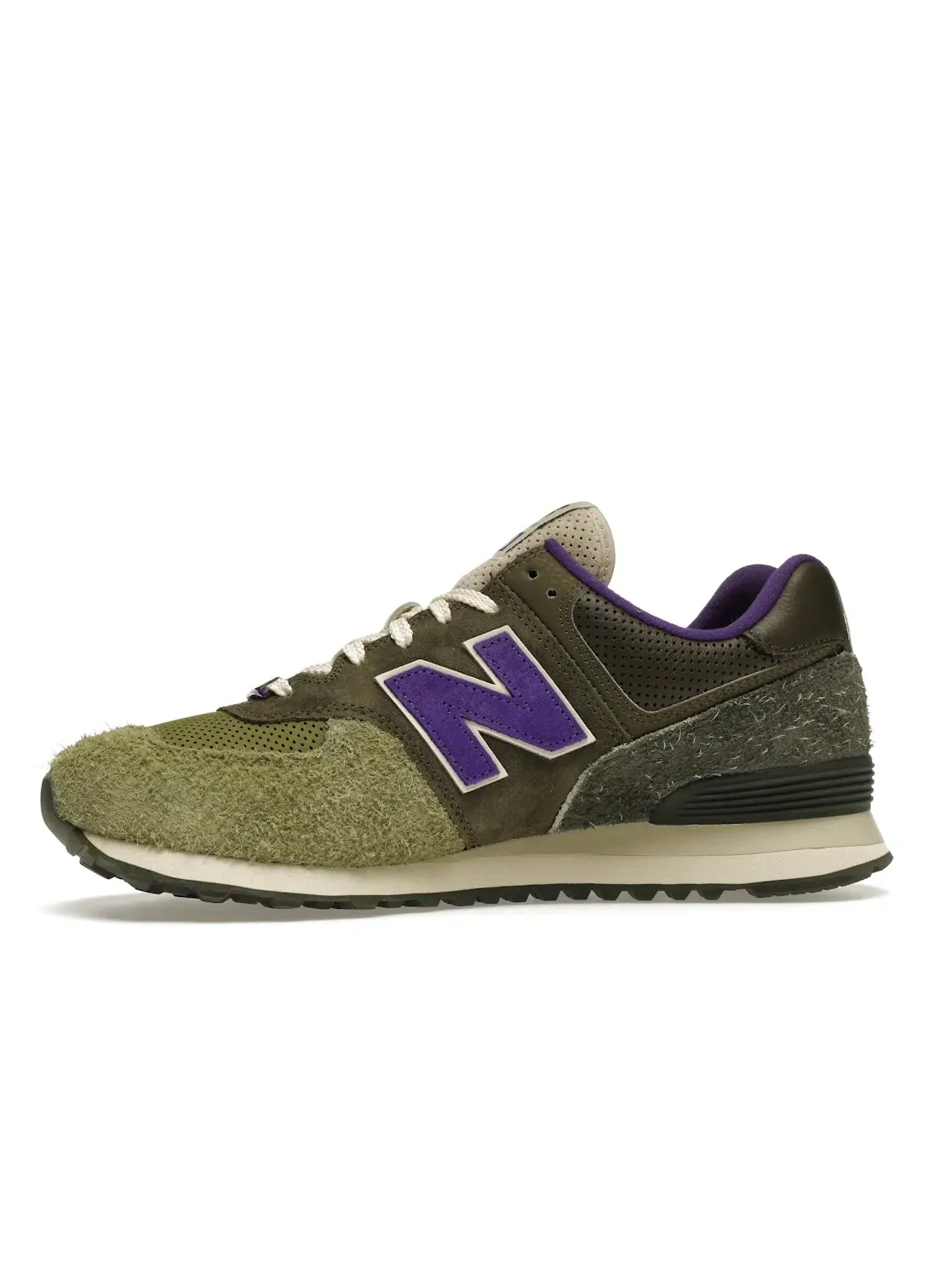 Мужские кроссовки с замшевым верхом New Balance 574 — изображение 3 из 4, зеленый фиолетовый