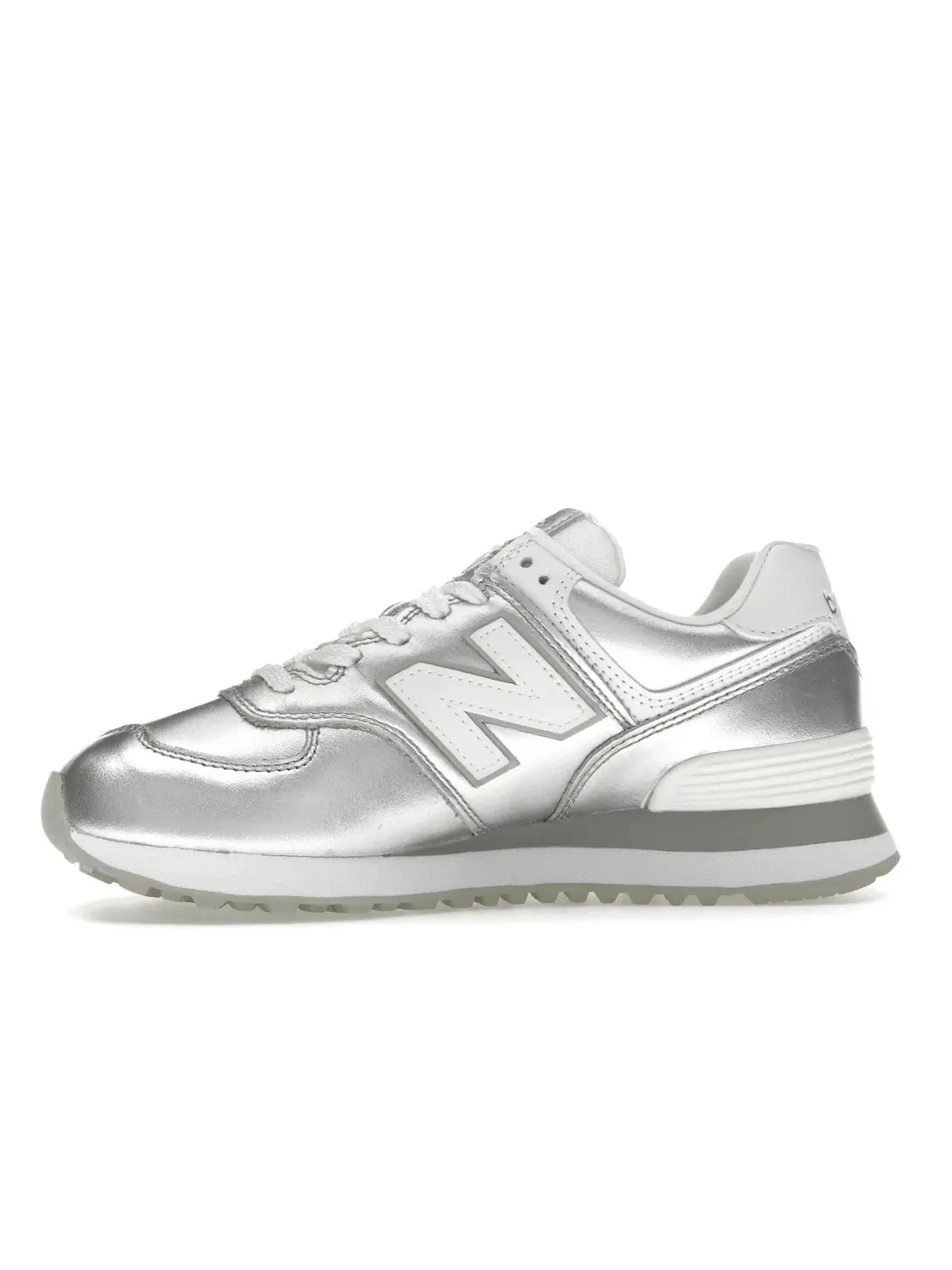 Женские кроссовки с классическим дизайном New Balance 574v2 — изображение 3 из 4, серебристый белый