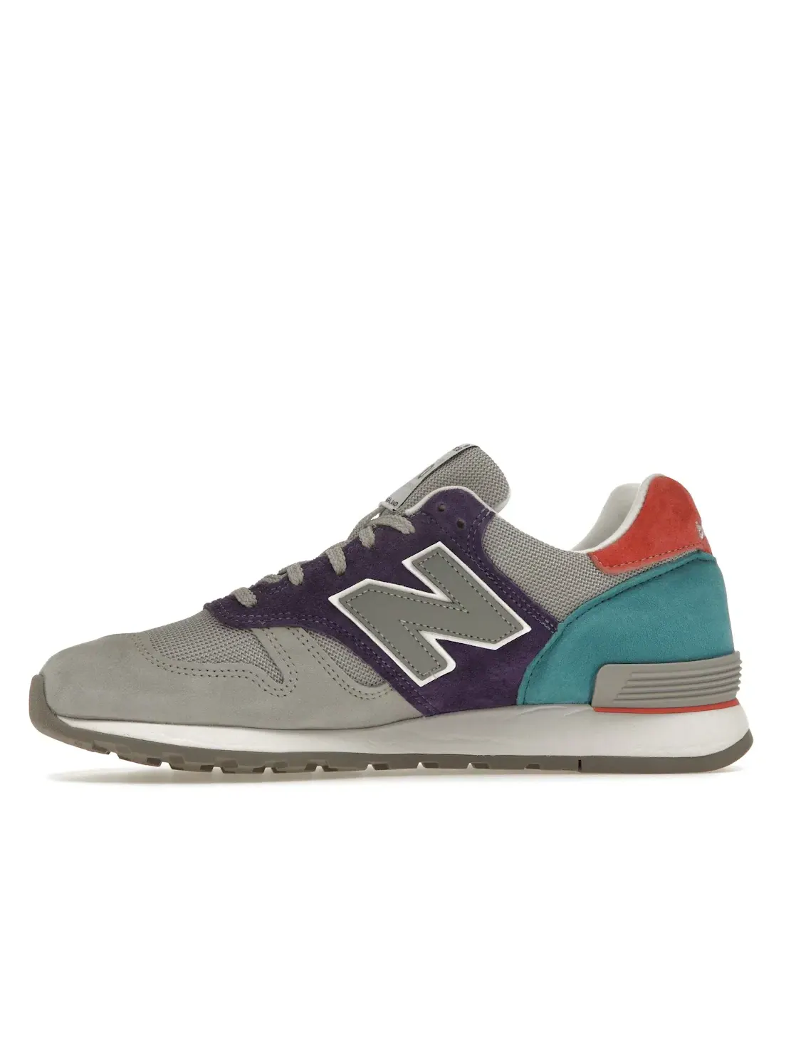 Мужские кроссовки Lifestyle New Balance 670 — изображение 3 из 4, серый/фиолетовый