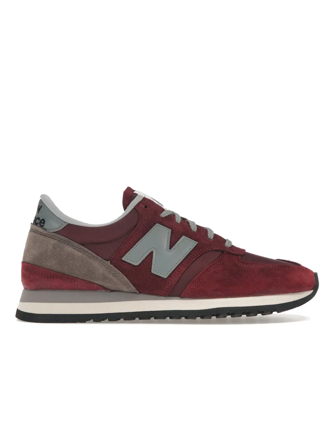 Мужские кроссовки Lifestyle New Balance 730 — изображение 1 из 4