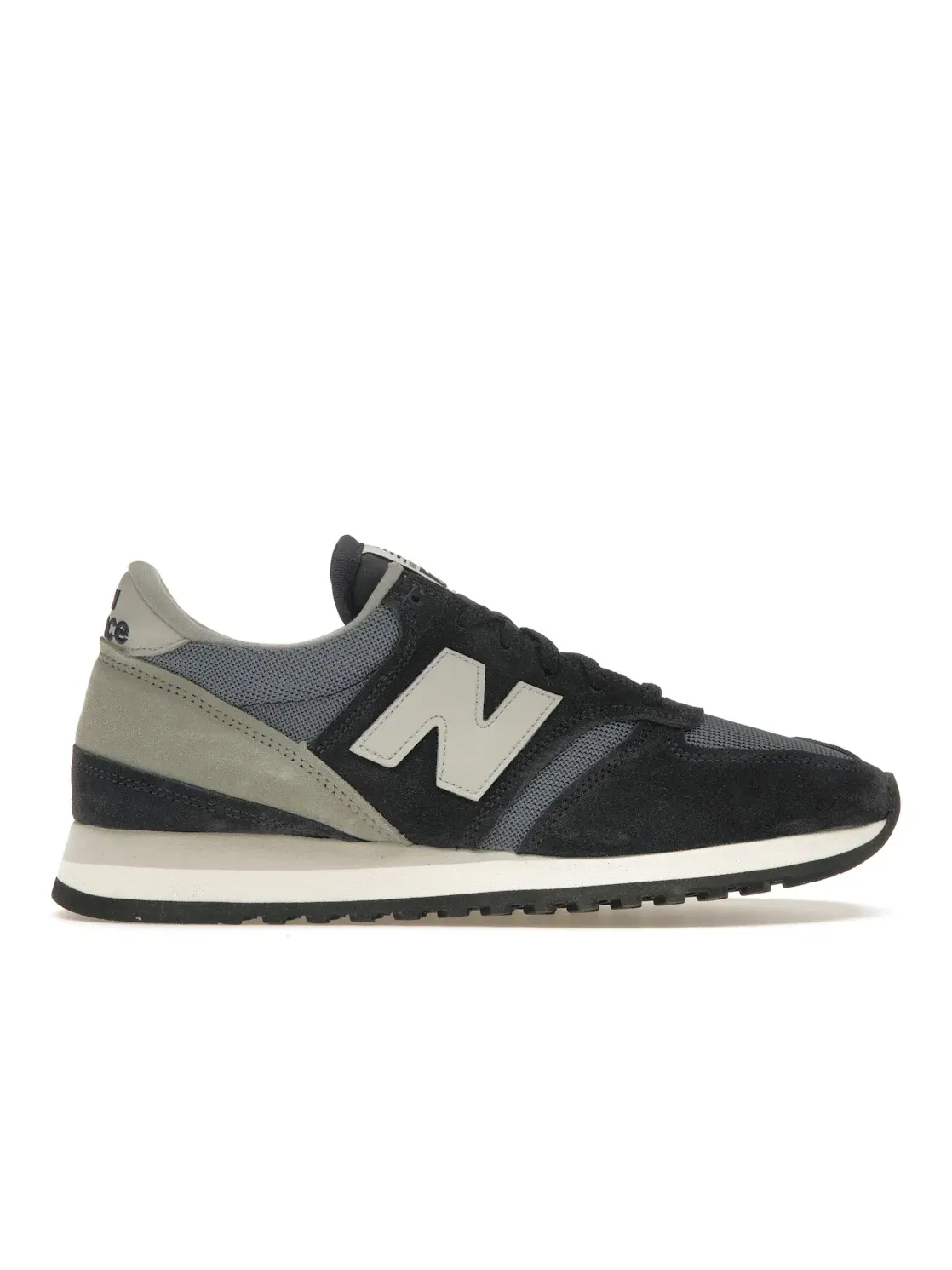 Мужские кроссовки Lifestyle New Balance 730 — изображение 1 из 4