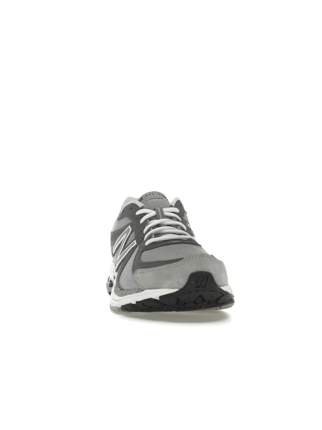 Мужские кроссовки Lifestyle New Balance 860v2 — изображение 2 из 4, серый/белый/серебристый