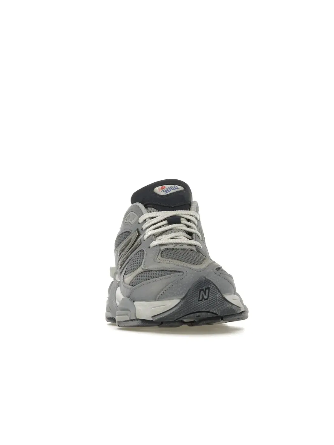 Мужские кроссовки Lifestyle New Balance 9060 Grey Day (2023) — изображение 2 из 4