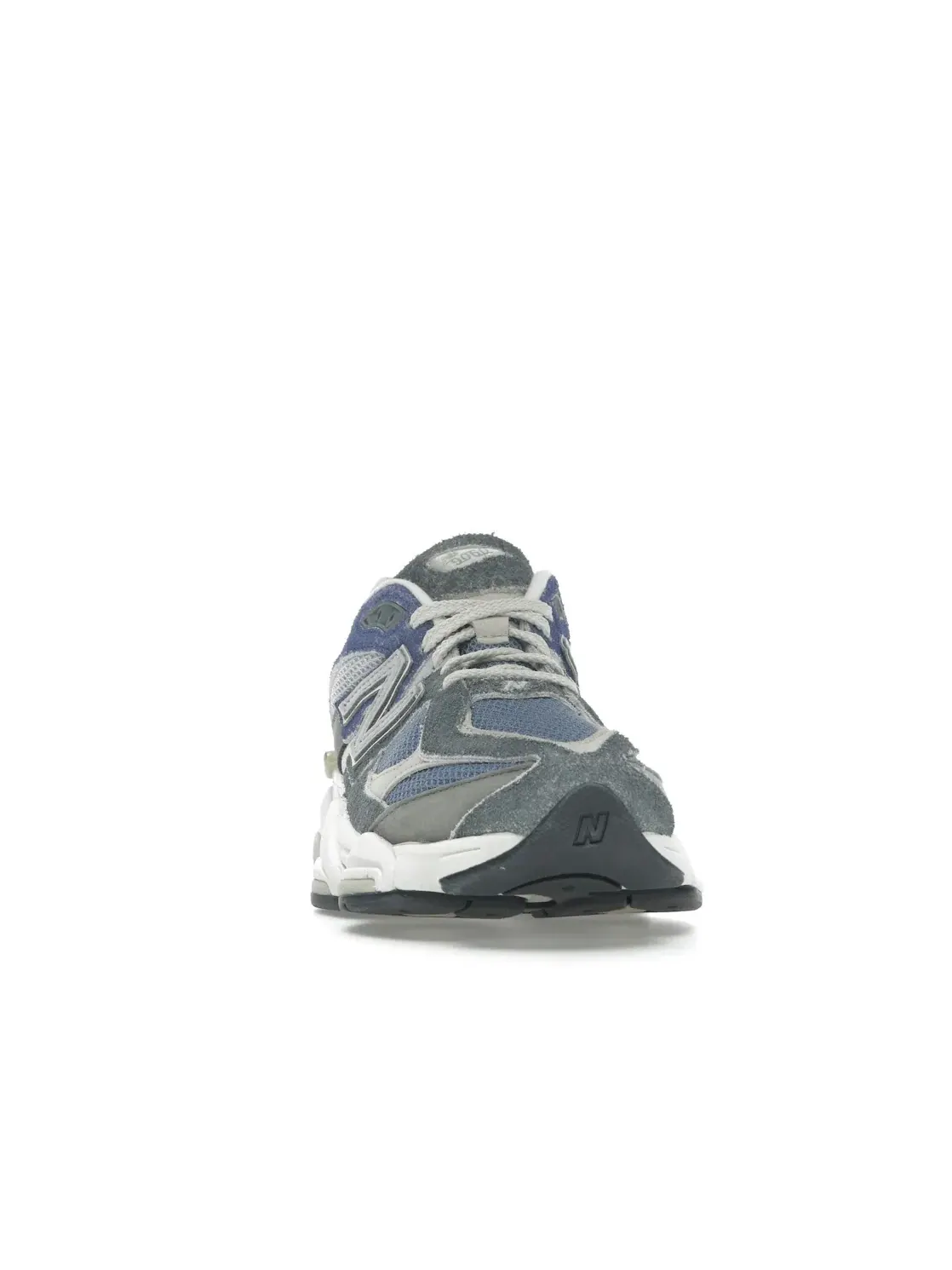 Мужские кроссовки Lifestyle New Balance 9060 — изображение 2 из 4, серый