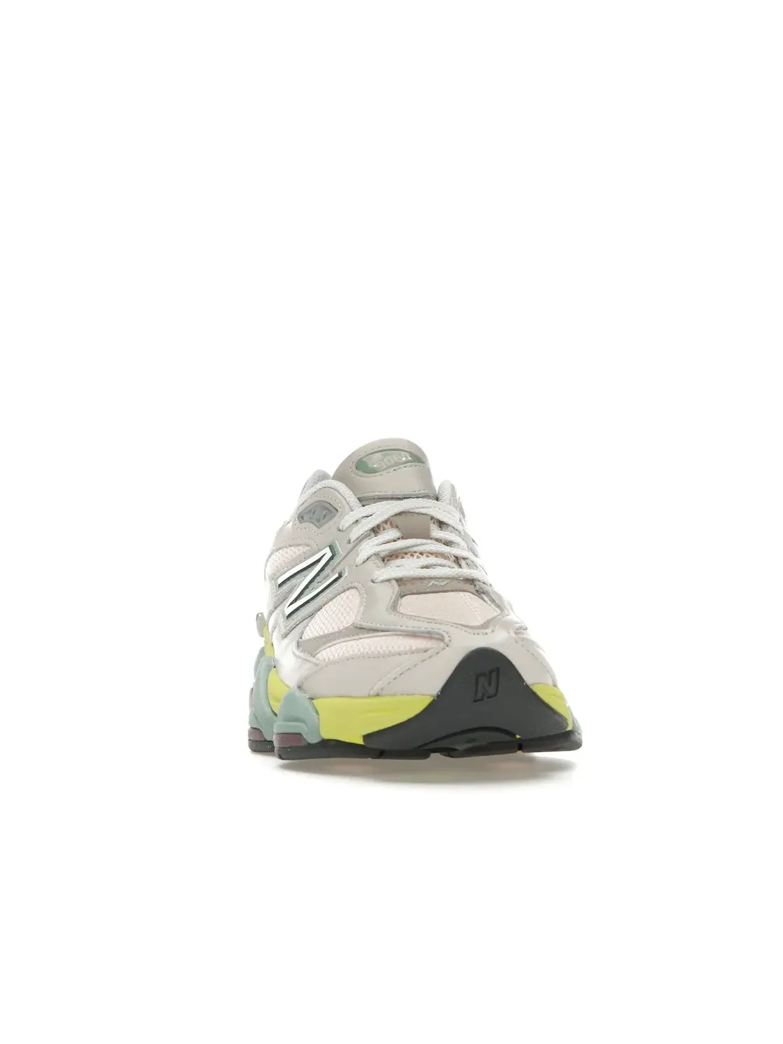 Мужские кроссовки Lifestyle New Balance 9060 — изображение 2 из 4, винтажный розовый