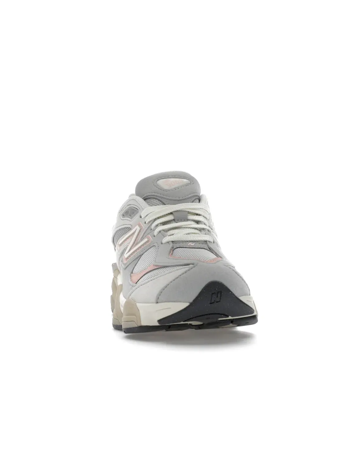 Детские кроссовки Lifestyle New Balance 9060 — изображение 2 из 4, серый/розовый