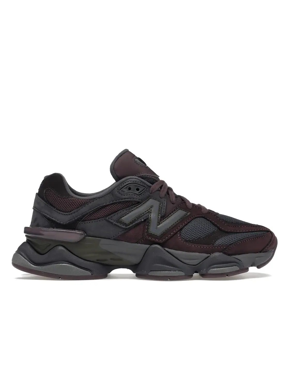Кроссовки для повседневной носки New Balance 9060, Truffle/Rich Earth/Magnet — изображение 1 из 4