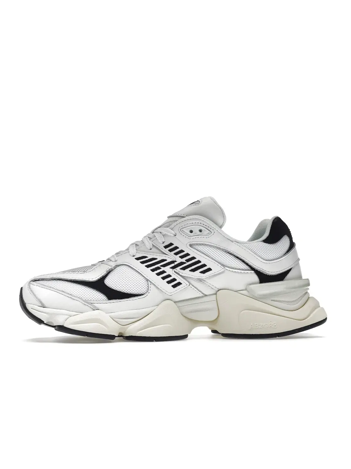 Мужские кроссовки lifestyle New Balance 9060 — изображение 3 из 4, белый/черный